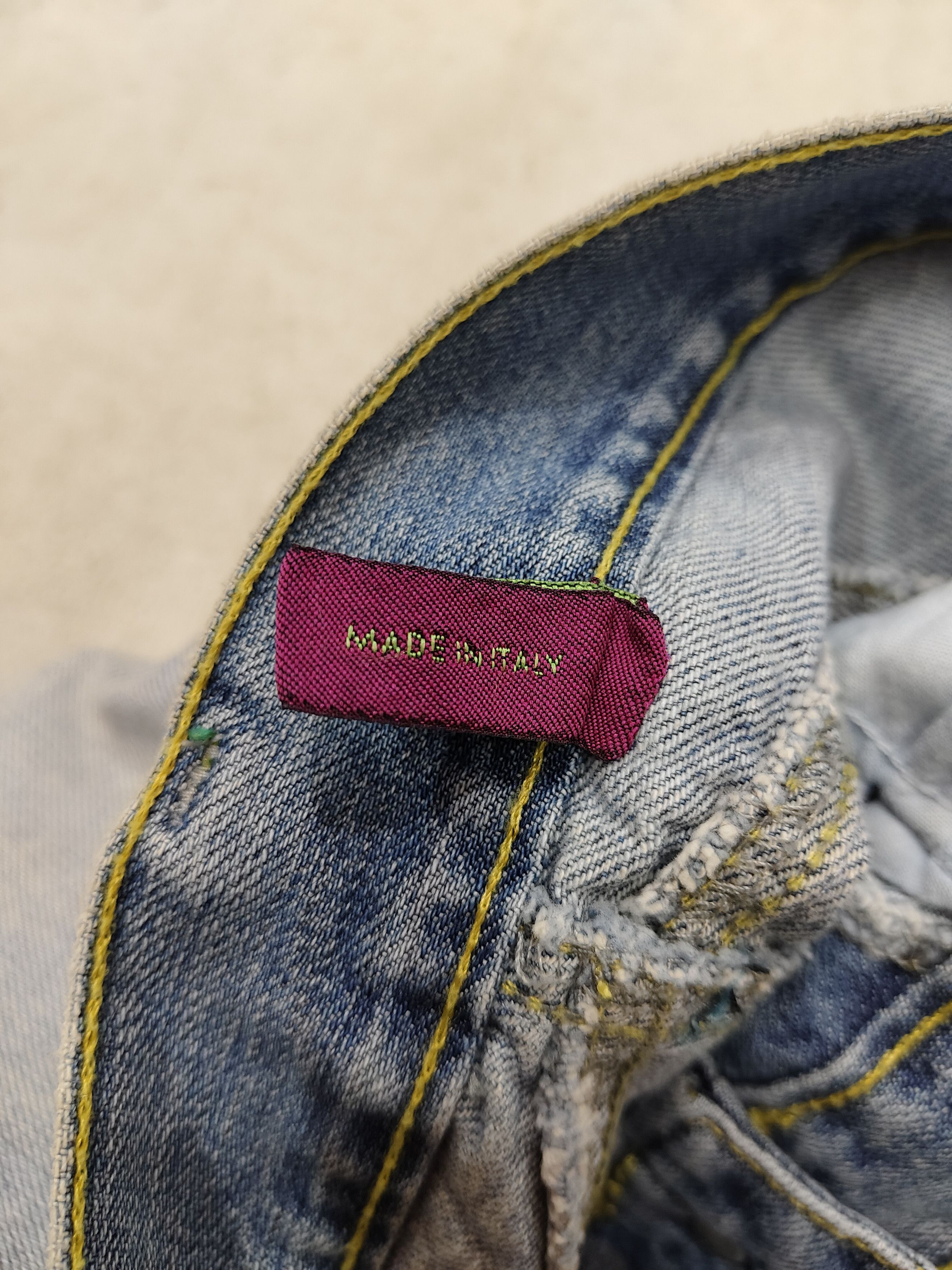 Seditionaries 🇮🇹 Vtg Nini 🇮🇹 Single Pocket Asymmetric Waist Distressed Size 27" / US 4 / IT 40 - 8 Thumbnail
