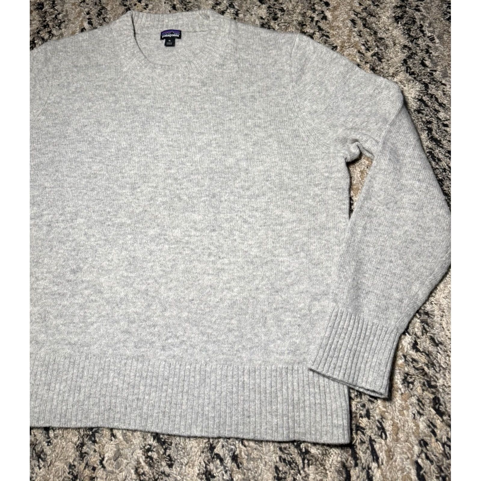 Patagonia Patagonia Women's Recycled Wool Blend Crewneck Knit Sweater Gray XL EUC Crewneck Pullover Womens Fall Winter Knit Sweater Size XL / US 12-14 / IT 48-50 - 2 Thumbnail