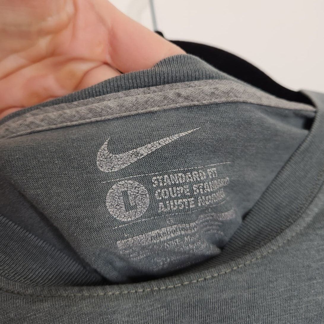 Nike Nike Y2K Shirt Swoosh Obscure Be On Top Large Tshirt Gray Size US L / EU 52-54 / 3 - 3 Thumbnail
