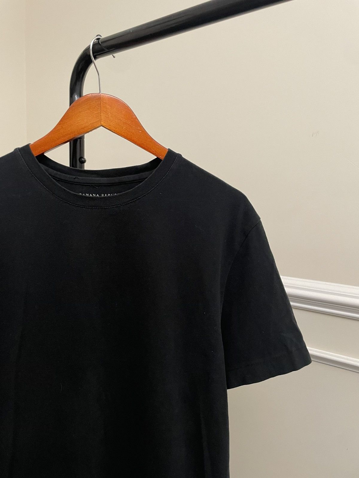 Vintage Vintage Black Blank Tee Shirt Unsoundrags Hanes Size US L / EU 52-54 / 3 - 1 Thumbnail