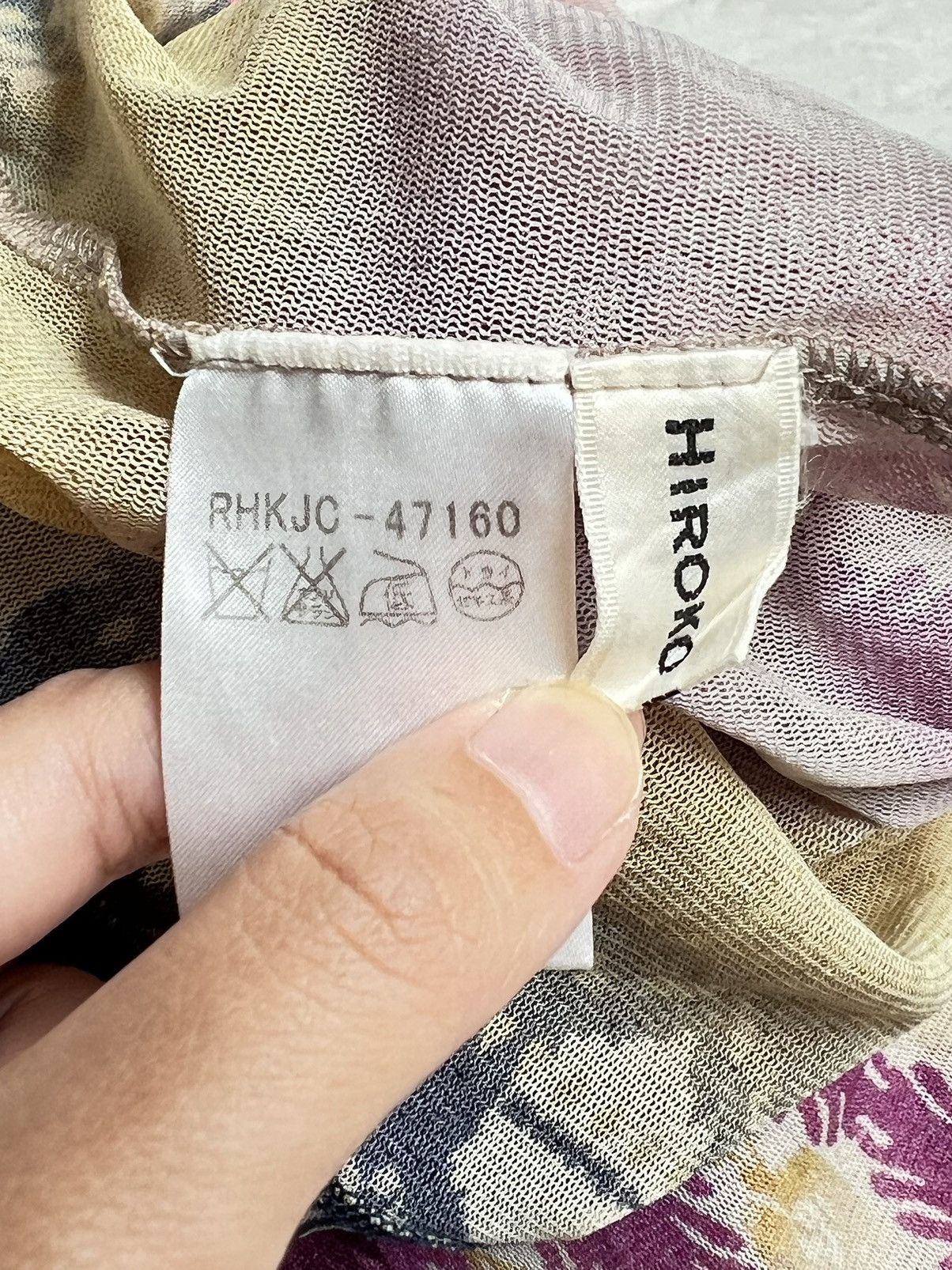 Hiroko Koshino Homme Hiroko Koshino Mesh Motive T-shirt Size US XS / EU 42 / 0 - 6 Thumbnail