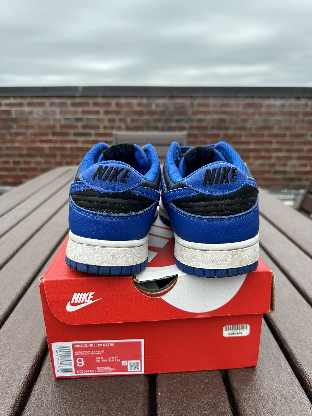Nike “Hyper Cobalt” Nike Dunk Low Size US 9 / EU 42 - 4 Thumbnail