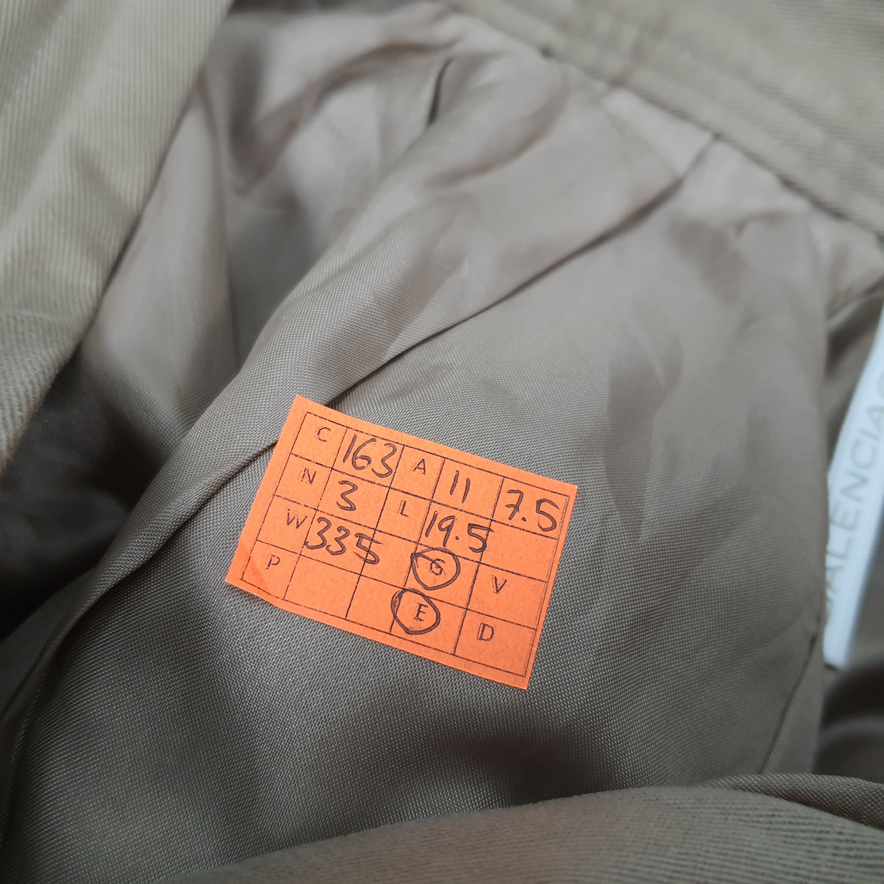 Balenciaga × Vintage Vintage Balenciaga Sports Spell Out Short Pants Size 22" - 9 Thumbnail