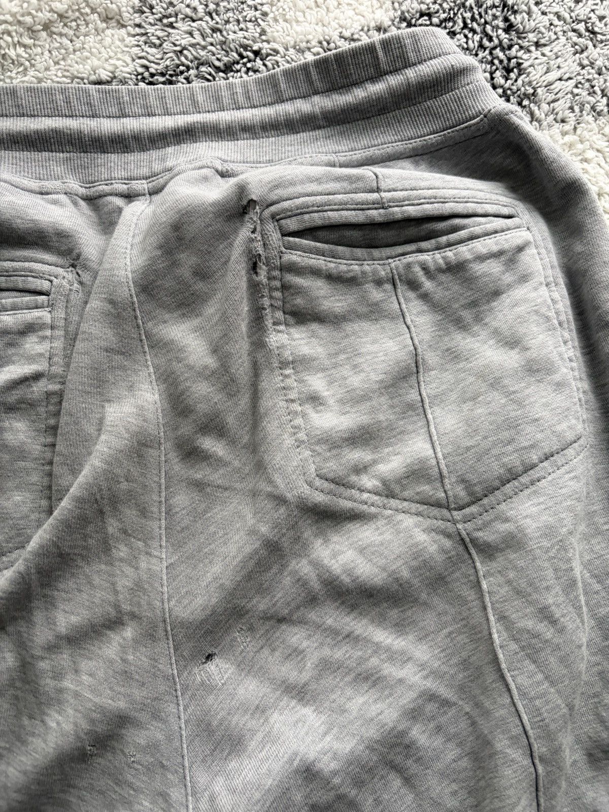 Brunello Cucinelli Brunello cucinelli Gray Sweatpants Size US 31 - 3 Thumbnail