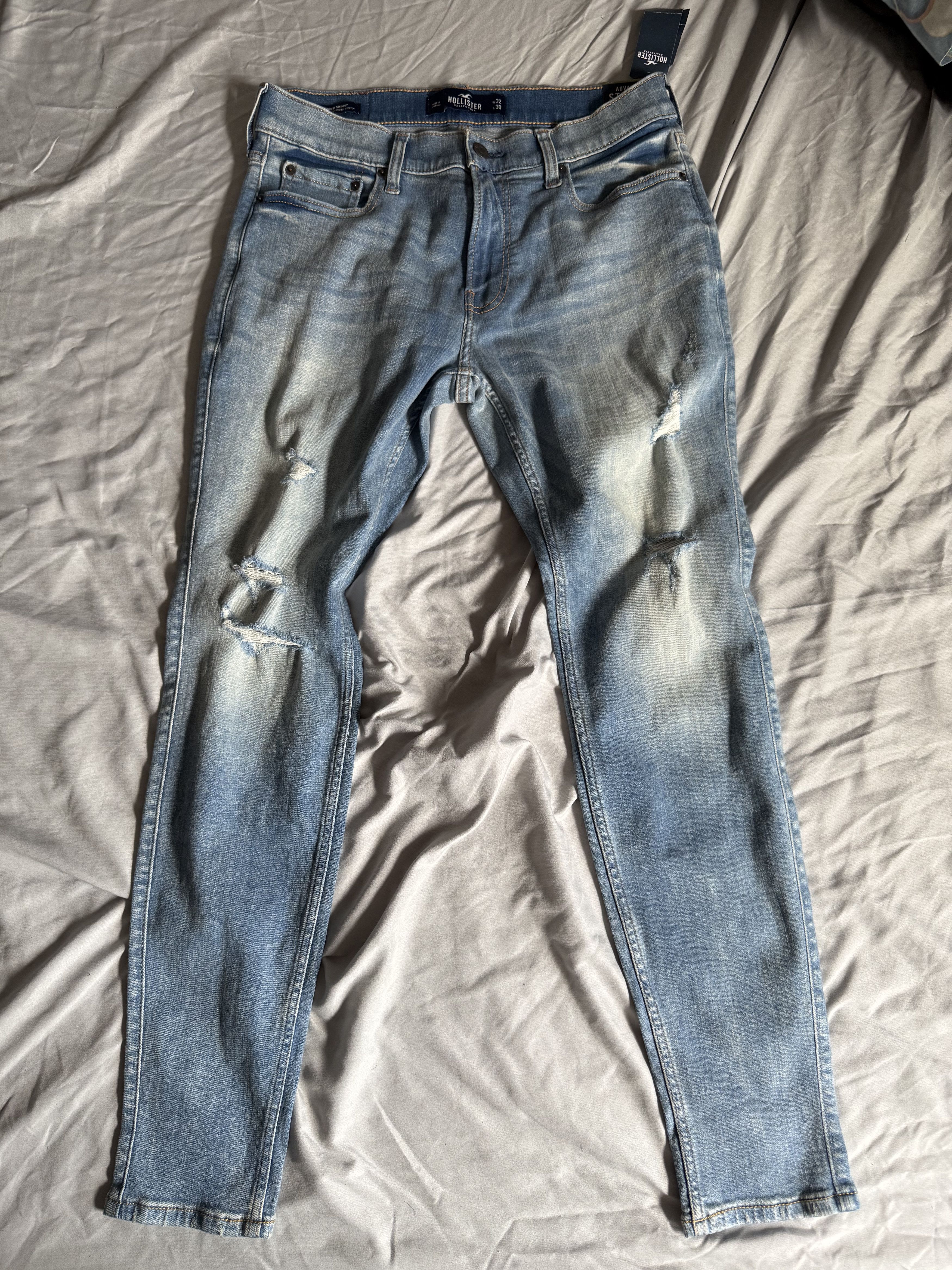 Hollister Hollister Super Skinny Jeans Advanced Stretch 32x30 $59.50 Size US 32 / EU 48 - 1 Thumbnail