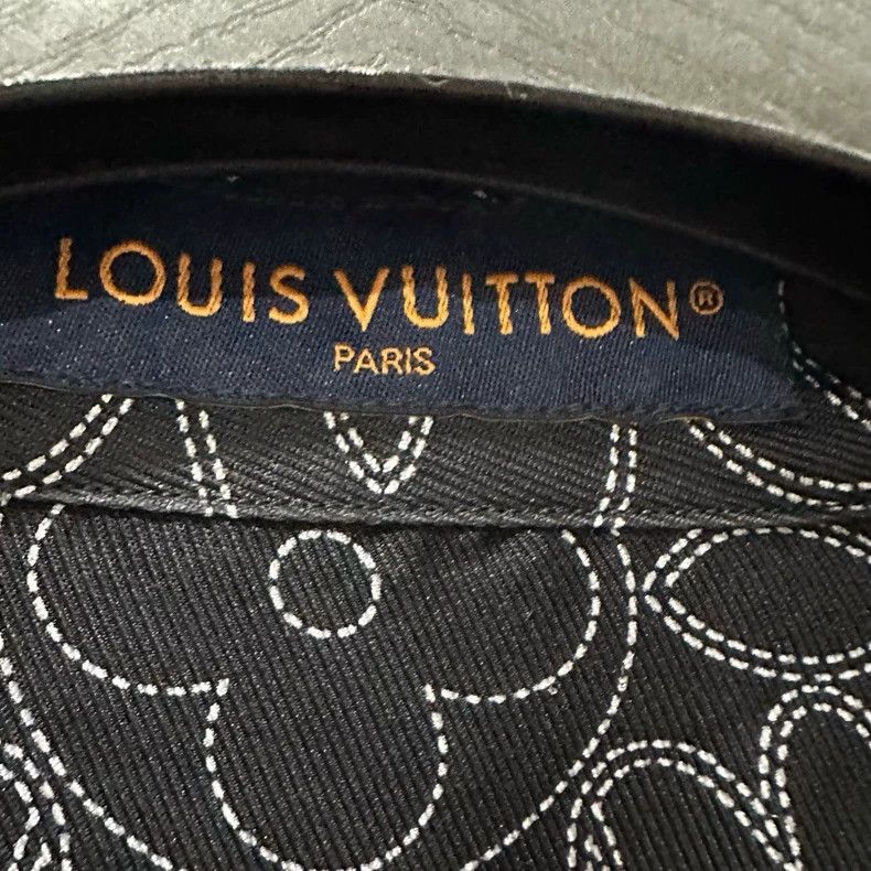 Louis Vuitton Louis Vuitton Printed single-breasted shirt with loose sho Size US L / EU 52-54 / 3 - 3 Thumbnail