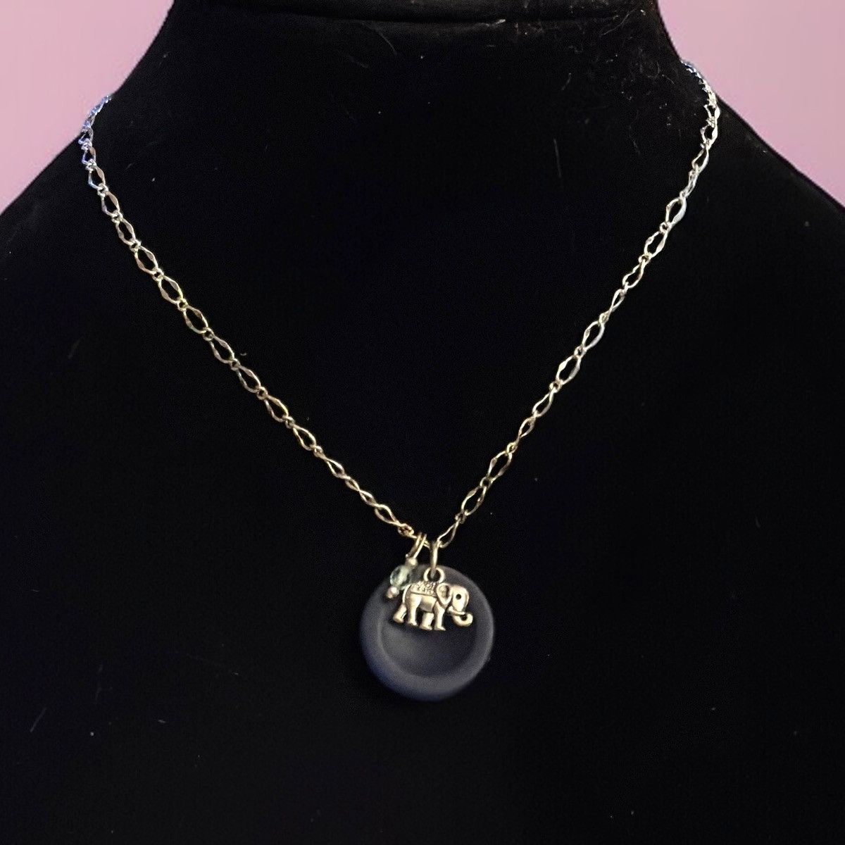Other Silver tone glass pendant with elephant charm necklace Size ONE SIZE - 1 Thumbnail