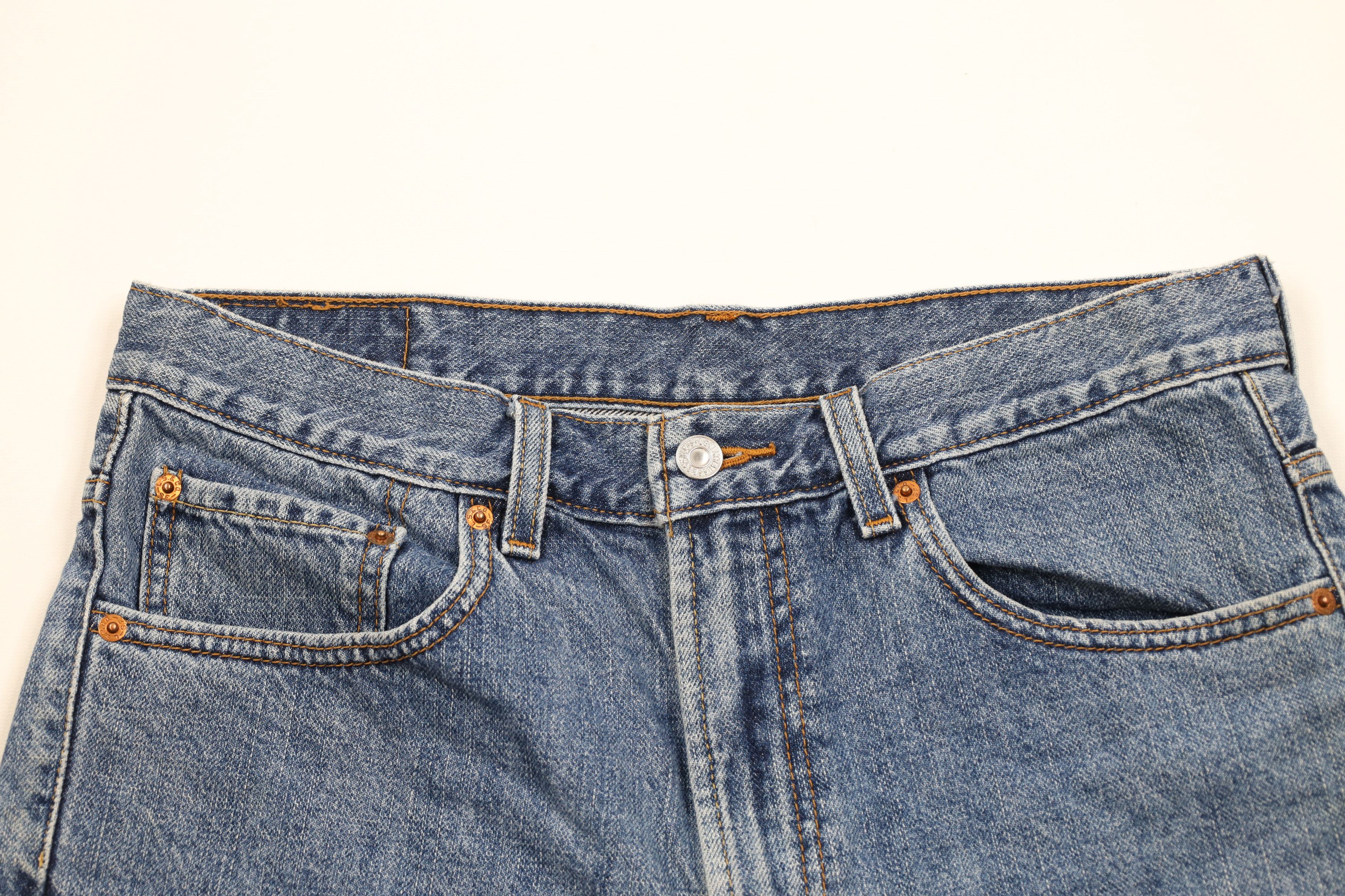 Levi's × Vintage Vintage Y2K Levis 505 Regular Fit Denim Jean Shorts Jorts Size US 33 - 2 Thumbnail