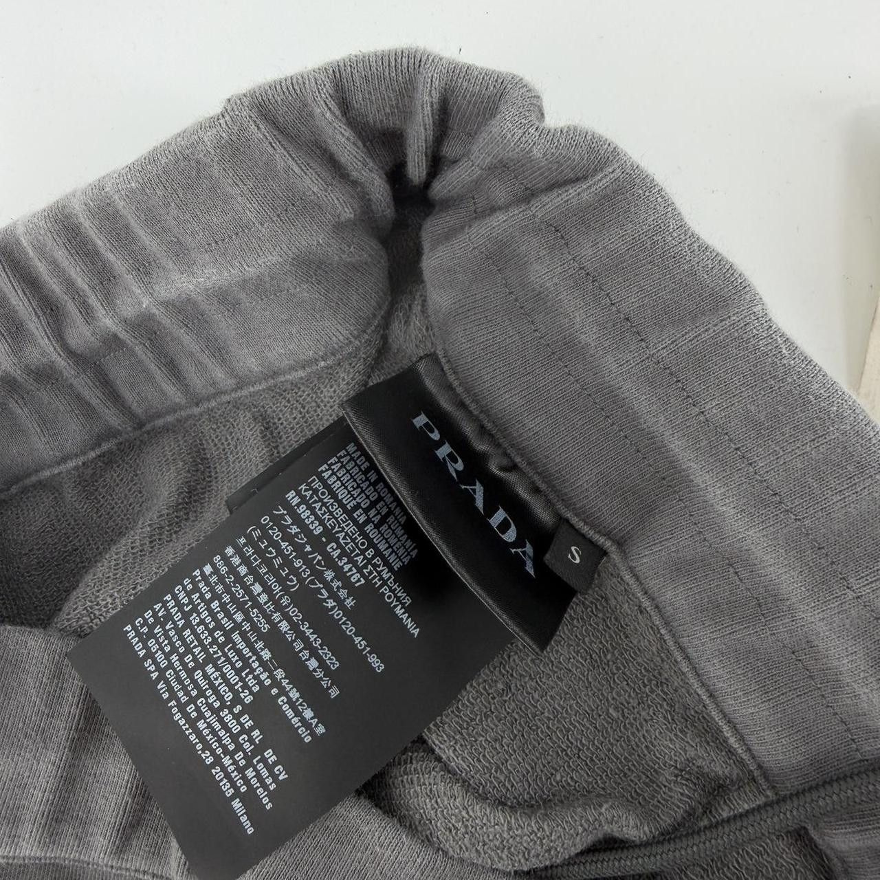 Prada Prada Charcoal Grey Cotton Sweatpants Nylon Back Joggers Size US 30 / EU 46 - 5 Thumbnail