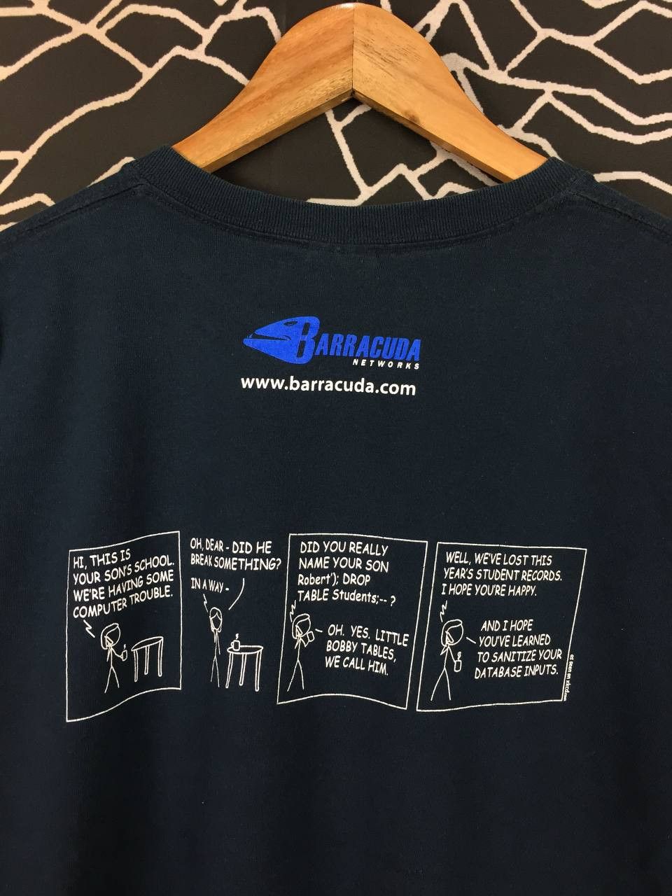 Vintage Vtg Barracuda Networks Web Site Firewall Tech Promo Tee Size US L / EU 52-54 / 3 - 2 Thumbnail