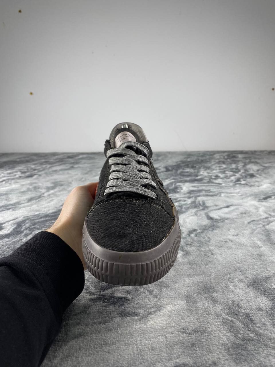 Off-White Off-White Low Vulcanized Sneakers Men Size 40 Black Size US 7 / EU 40 - 10 Thumbnail