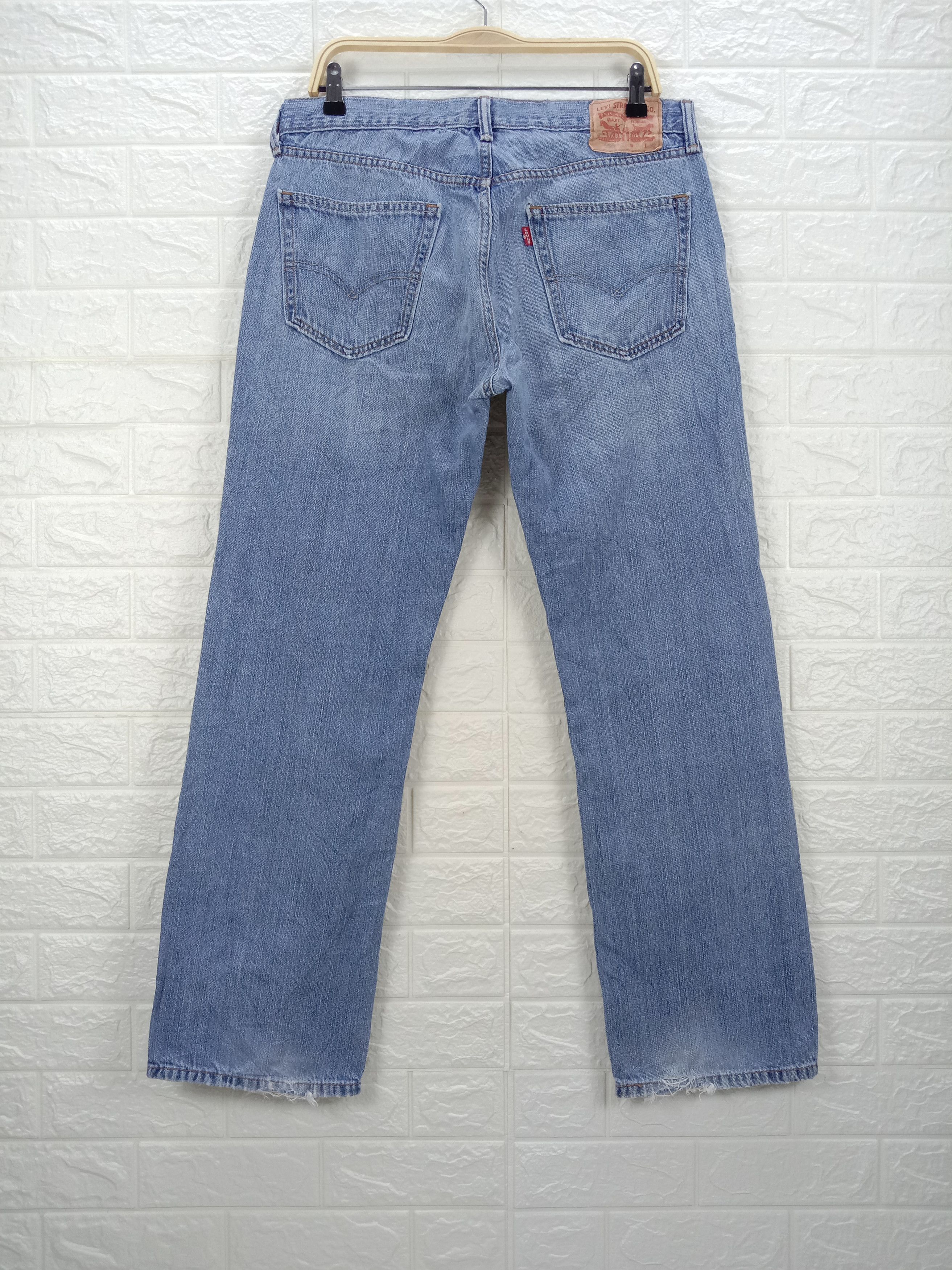 Levi's Vintage Levi's 559 Jeans Blue Wash Denim Size US 34 / EU 50 - 5 Thumbnail