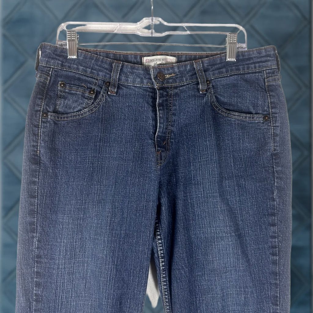 Levi's Levis Signature Low Rise Boot Cut Jeans Womens 12 Medium Blue Denim Pants Size 34" / US 12 / IT 48 - 1 Thumbnail