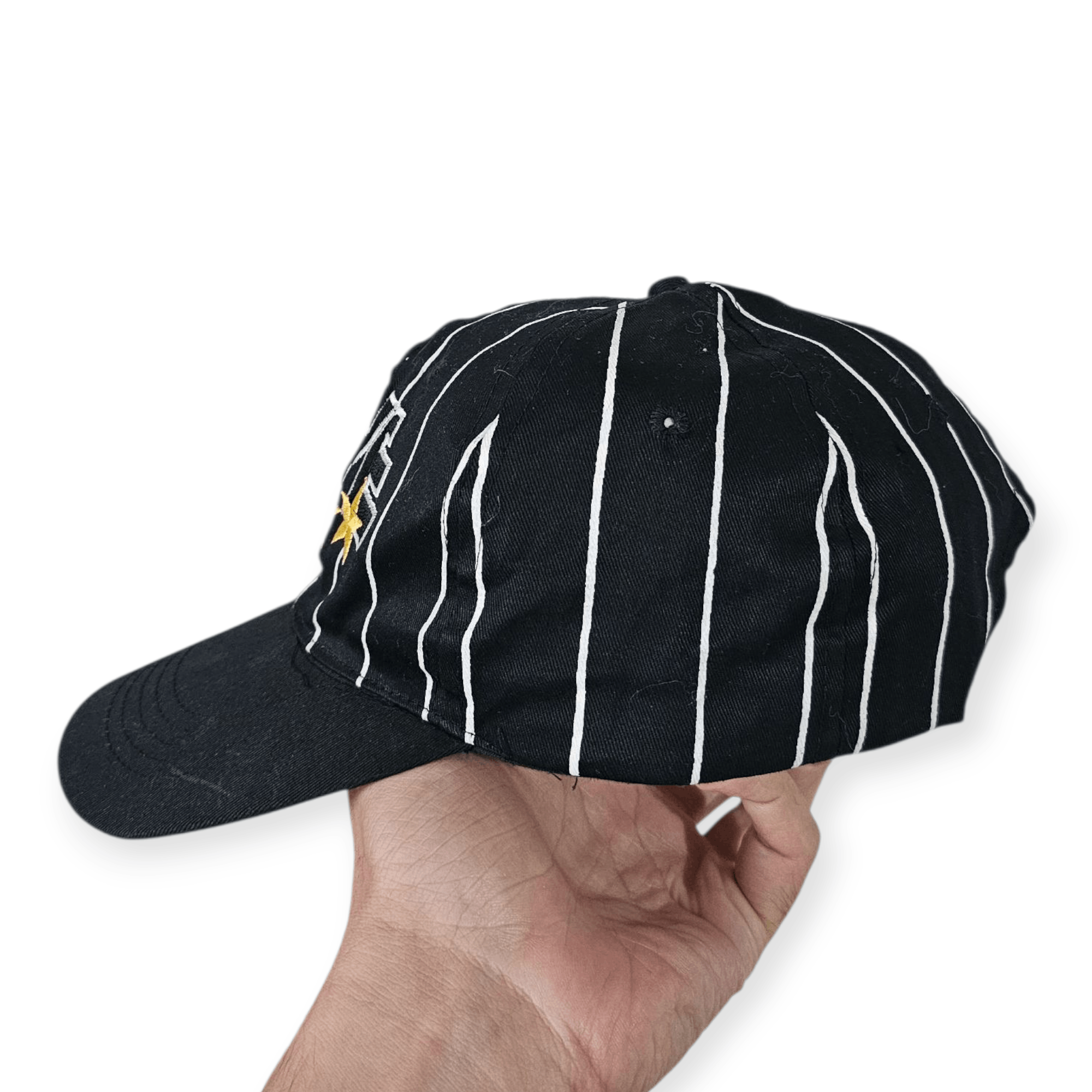 Vintage Juventus Pinstripe 90's Hat Size ONE SIZE - 4 Thumbnail