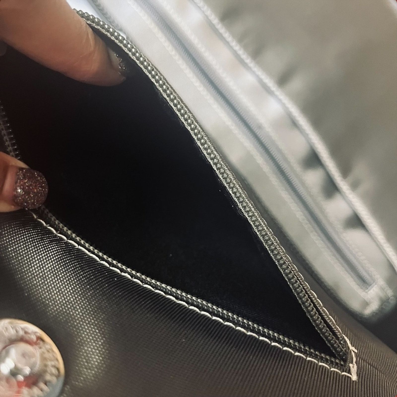 Fossil Shiny Vintage Fossil thick multi-pocket crossbody Laptop Bag Size ONE SIZE - 8 Thumbnail