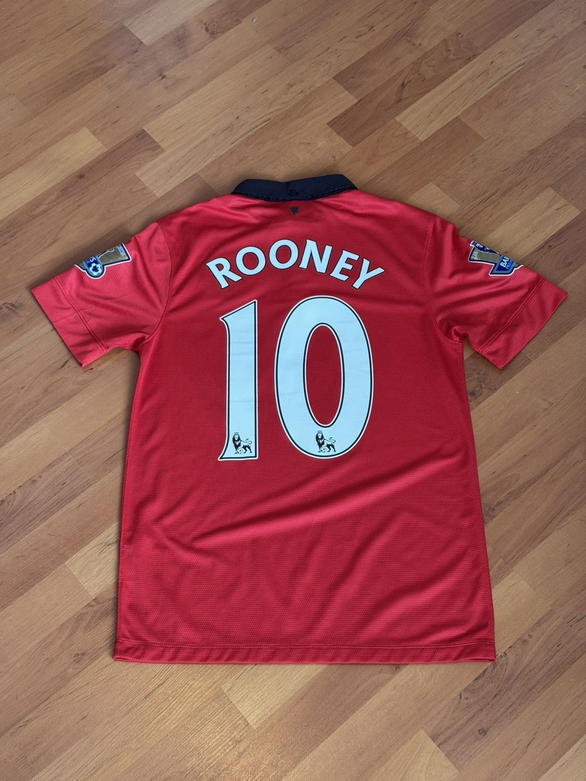 Nike Manchester United Vintage Soccer Jersey Home Rooney #10