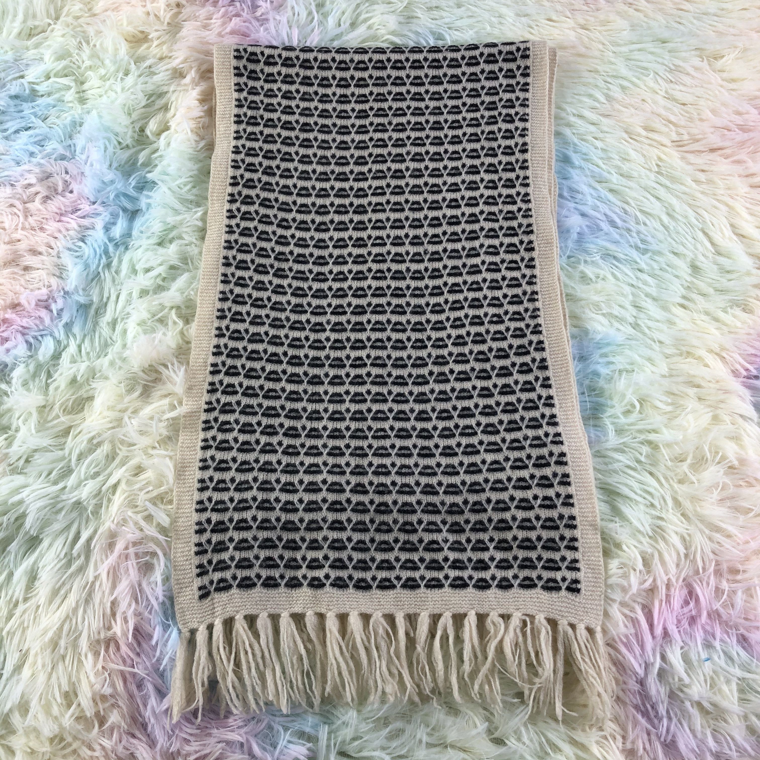 Michael Kors Michael Kors Scarf / Muffler / Neckwear - KM441 Size ONE SIZE - 2 Thumbnail