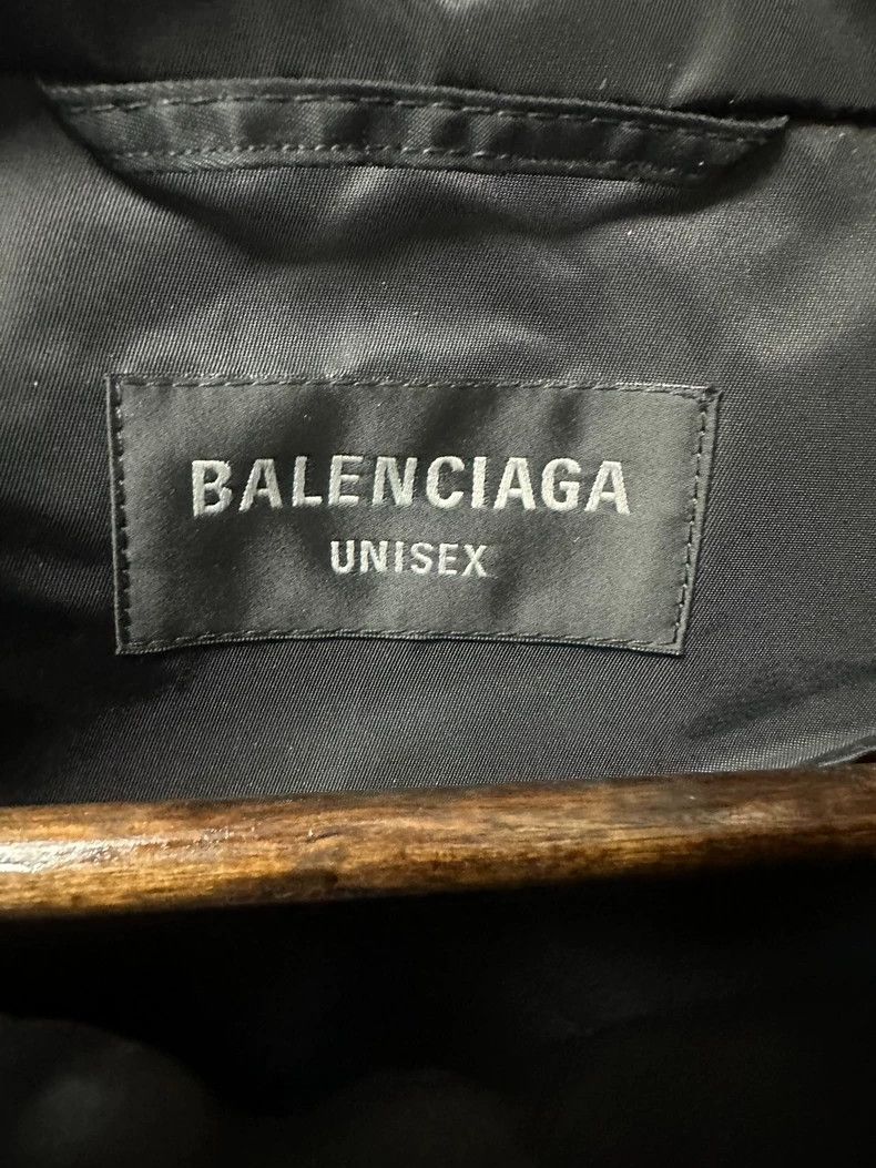 Balenciaga Balenciaga Tape masking paper logo hooded assault jacket 25 Size US XS / EU 42 / 0 - 4 Thumbnail
