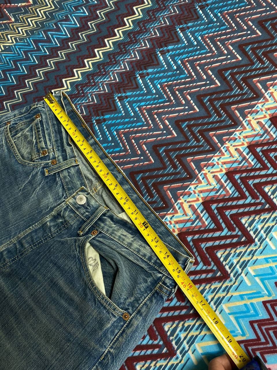 Levi's × Vintage VINTAGE Y2K LEVI'S 501 DARK WASH DENIM JEANS Size US 32 / EU 48 - 19 Thumbnail