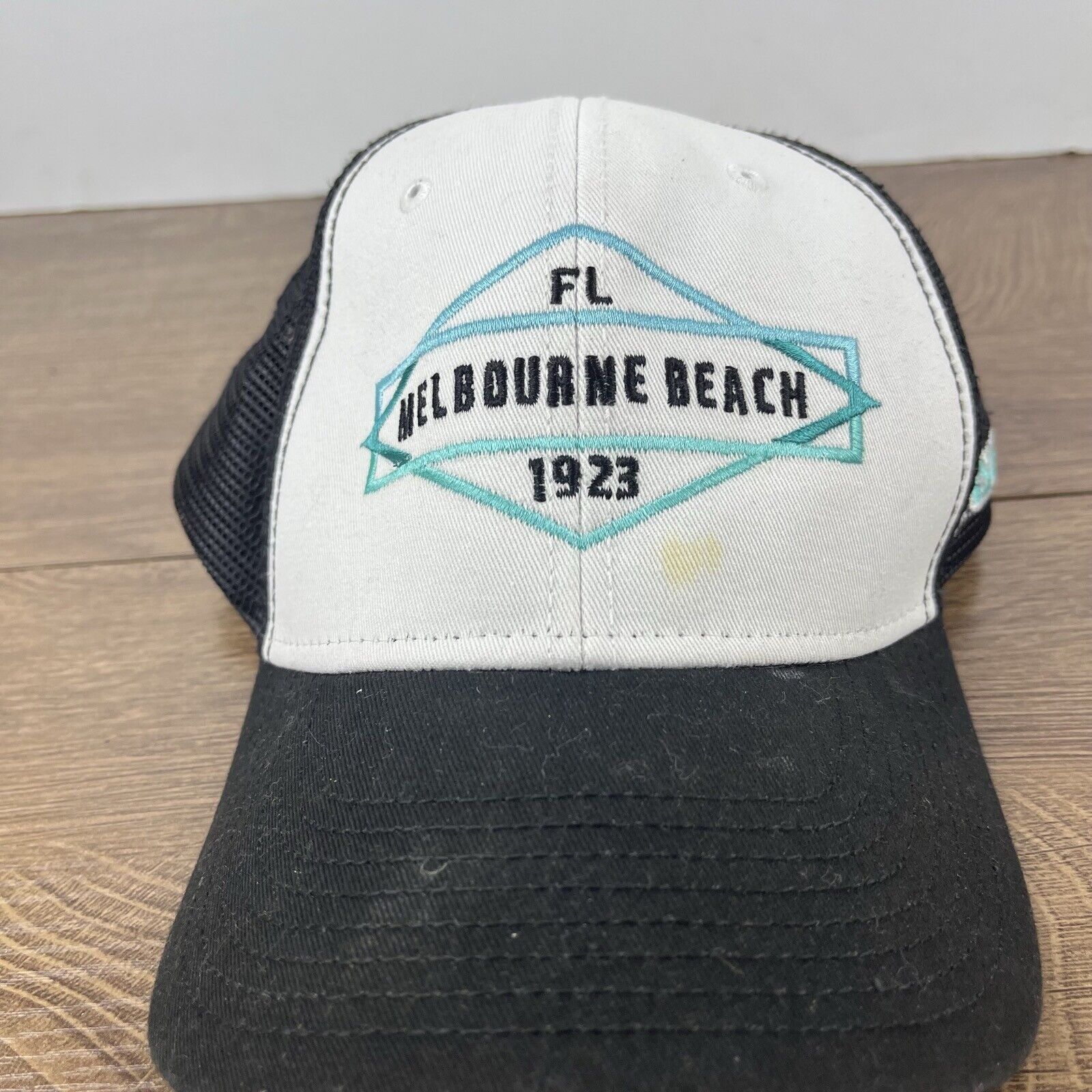 Other Melbourne Beach Florida Hat 1923 White Snapback Adjustable W Size ONE SIZE - 5 Thumbnail