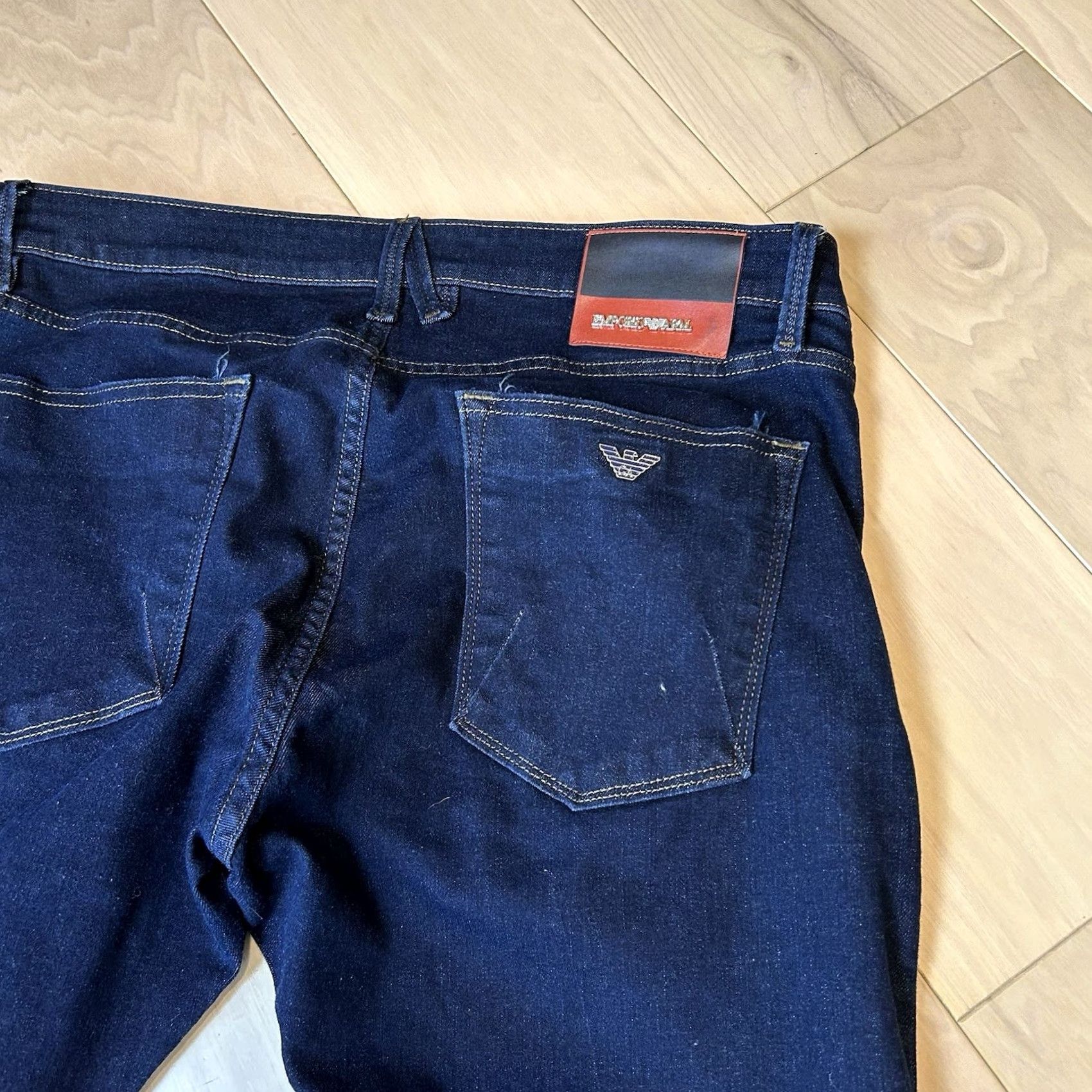 Vintage Emporio Armani Jeans 1981 Deep Blue Men’s 37 Denim Zip Slim 5-Pocket Mid Rise Logo Brand Clothing Mens Jeans Size US 37 - 5 Thumbnail