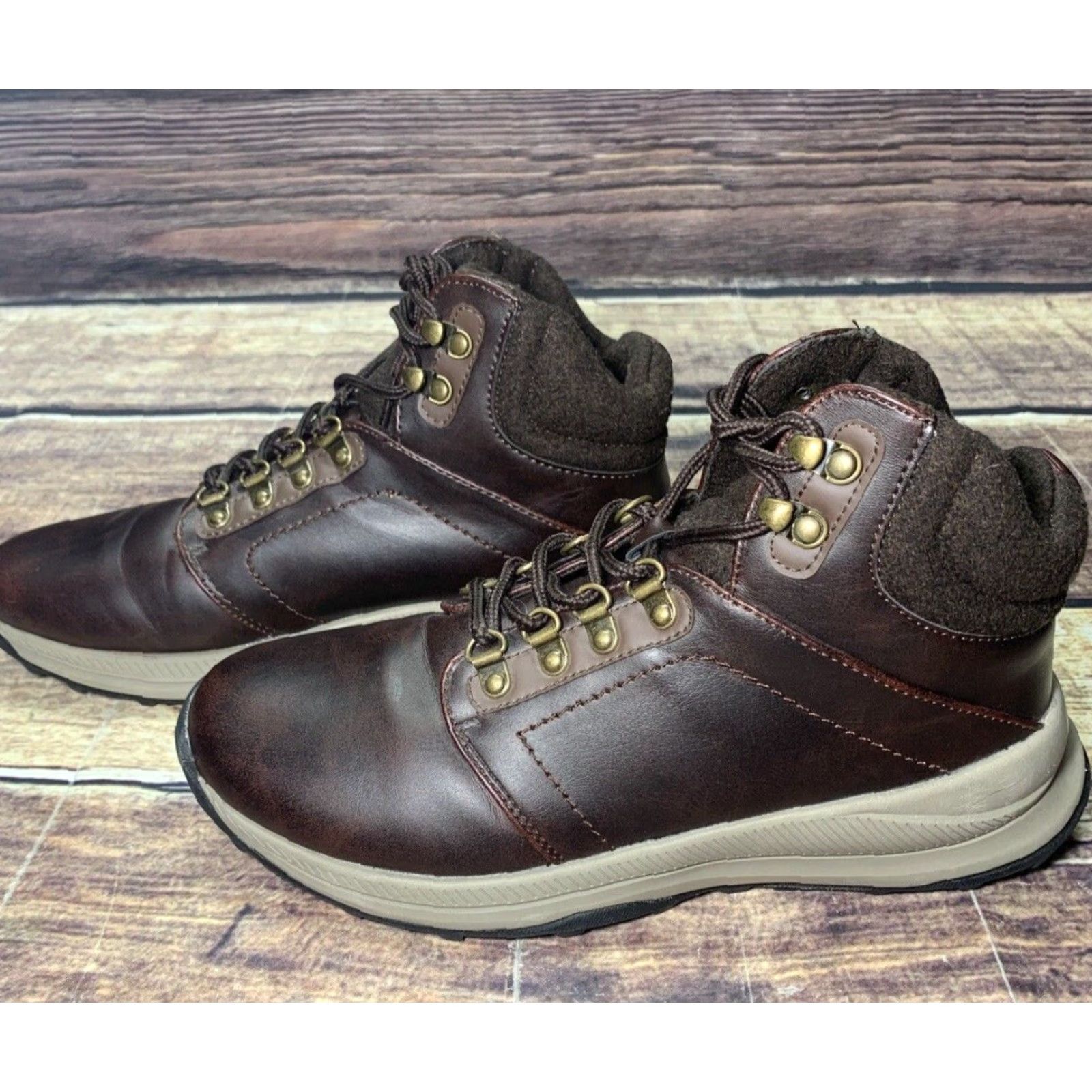Vintage Khombu Men's 8M Brown Faux Leather Hiking Boots Casual Fall Winter Spring All-Season Excellent Condition Very Clean Size 8 M Boys Mens Womens Size US 8 / EU 41 - 3 Thumbnail