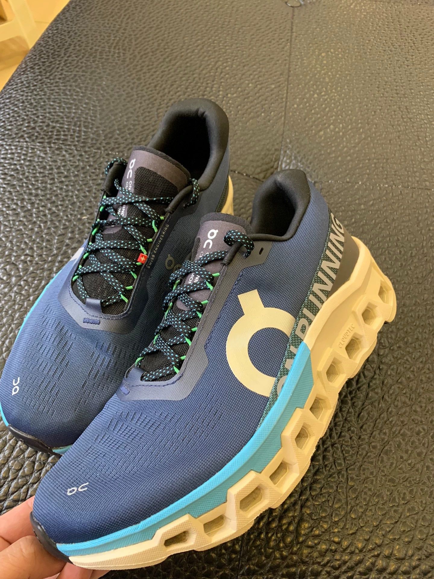 On On Cloudmonster 2 Men's 45 Near New Running Shoe Size US 9 / EU 42 - 2 Thumbnail