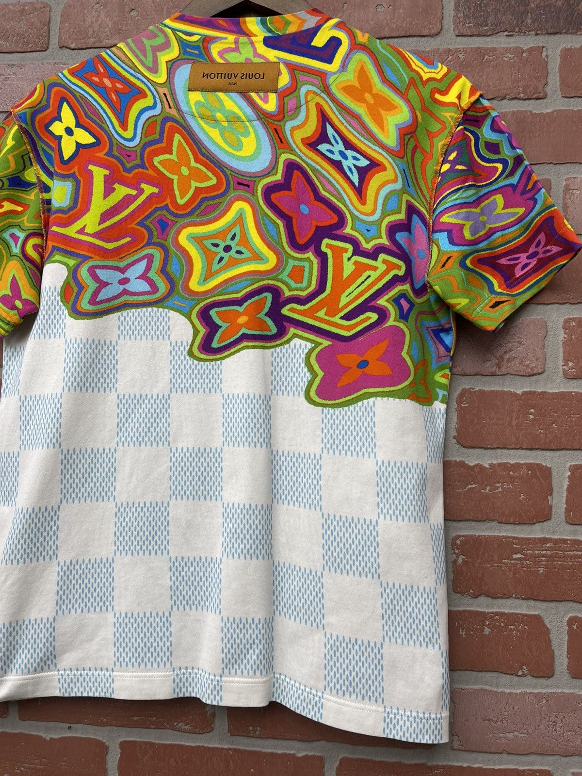 Louis Vuitton Size XS - Louis Vuitton Distorted Monogram Psychedelic Size US XS / EU 42 / 0 - 10 Thumbnail