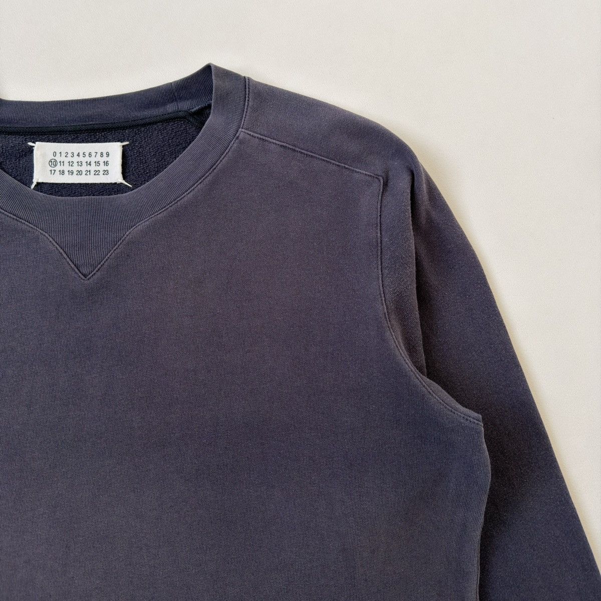 Maison Margiela S/S 10 ‘Faded’ Blue Cotton Sweat Shirt Size US M / EU 48-50 / 2 - 5 Thumbnail