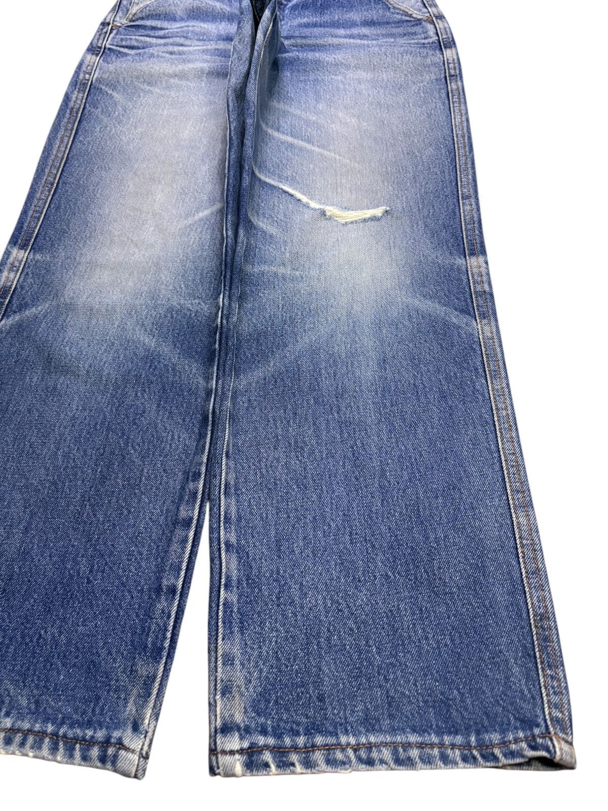 Japanese Brand Vintage Japanese Brand Faded Wash Distressed Jeans Size US 30 / EU 46 - 7 Thumbnail