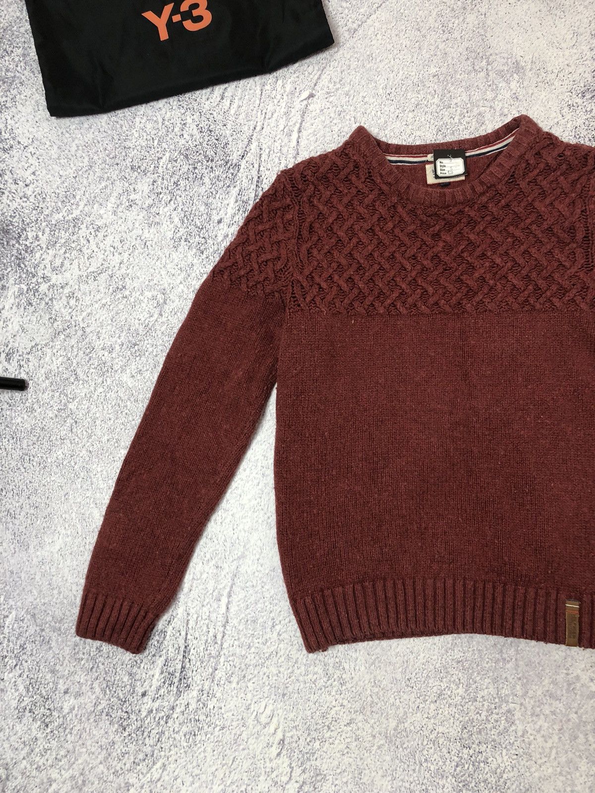 Tommy Hilfiger Sweater Tommy Hilfiger size S men’s y2k japan casual Size US S / EU 44-46 / 1 - 2 Thumbnail
