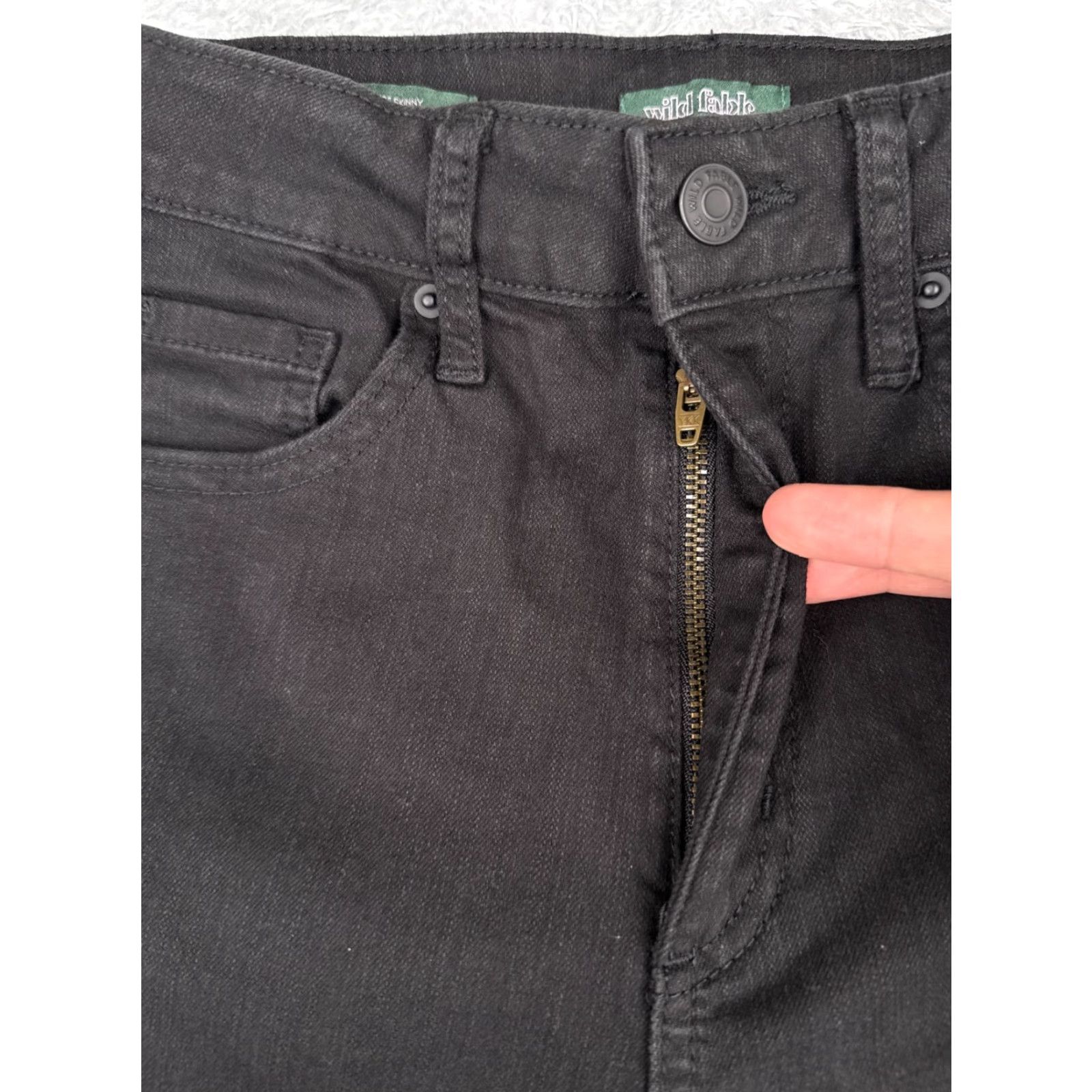 Vintage Wild Fable Jeans Women 0 Black Distressed High Rise Skinny Cotton Blend 25x28 Size 25" / US 0 / IT 36 - 5 Thumbnail