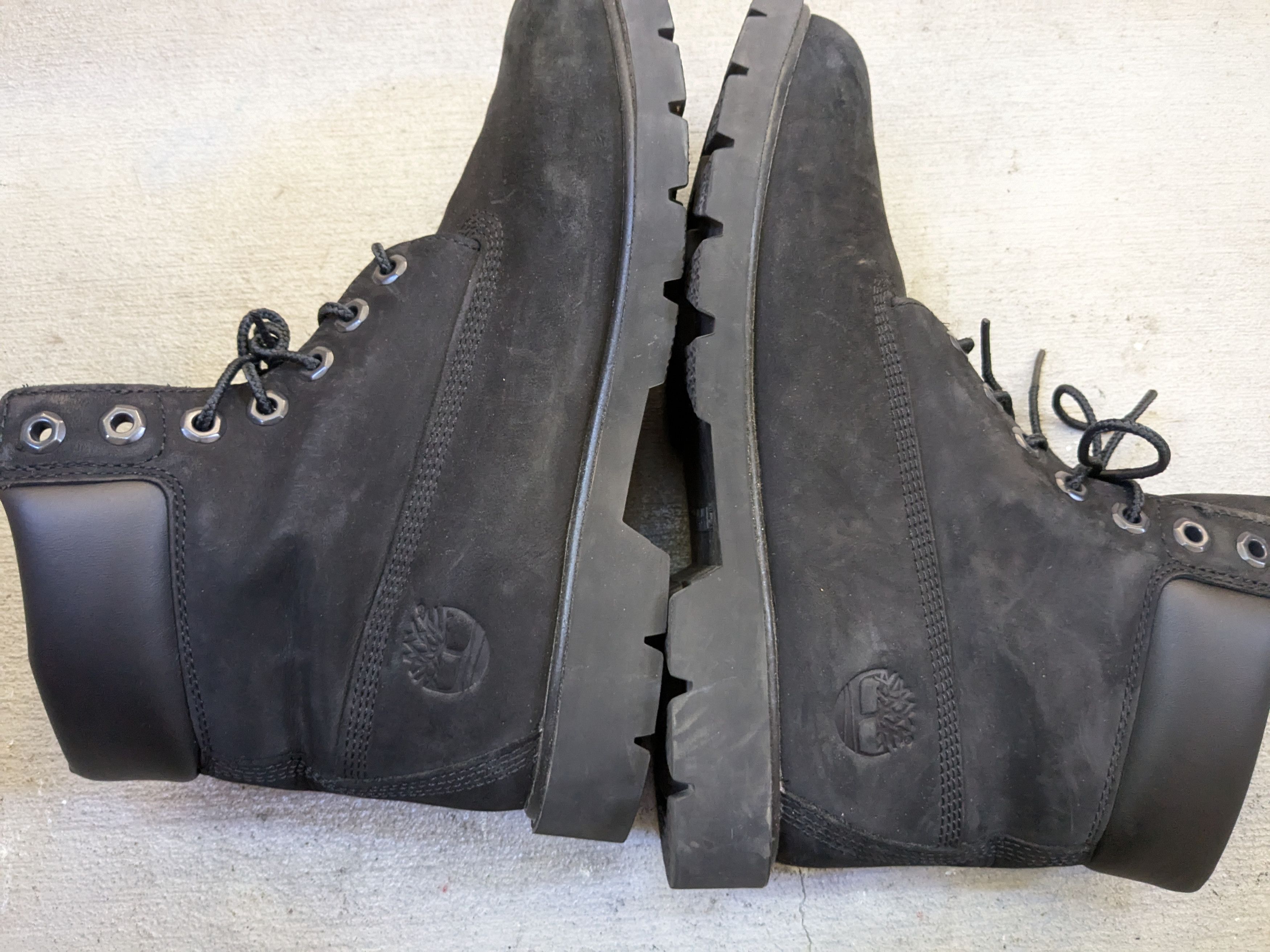 Other Timberland Boots Size 8 Black Suede 6" Nubuck Suede Size US 8 / EU 41 - 7 Thumbnail
