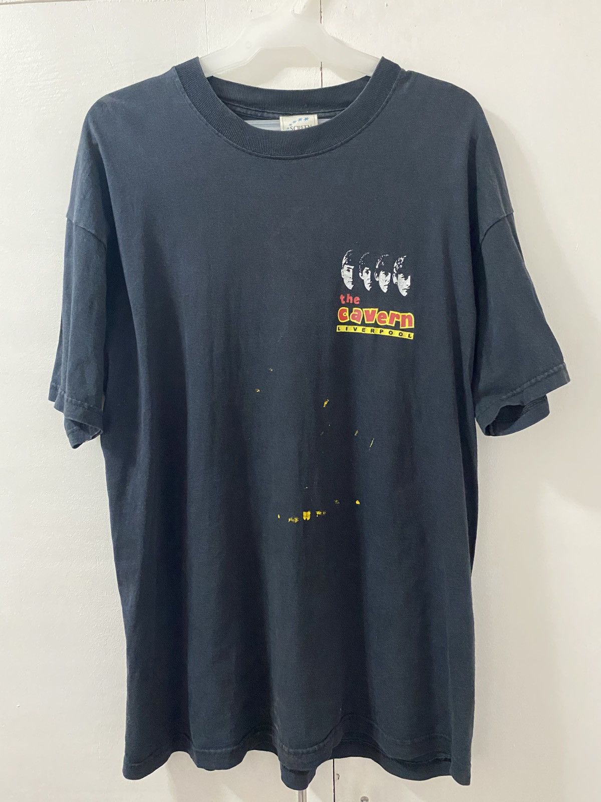 Fruit Of The Loom 1994 Beatles Cavern Club, Liverpool Tee Size US L / EU 52-54 / 3 - 1 Thumbnail