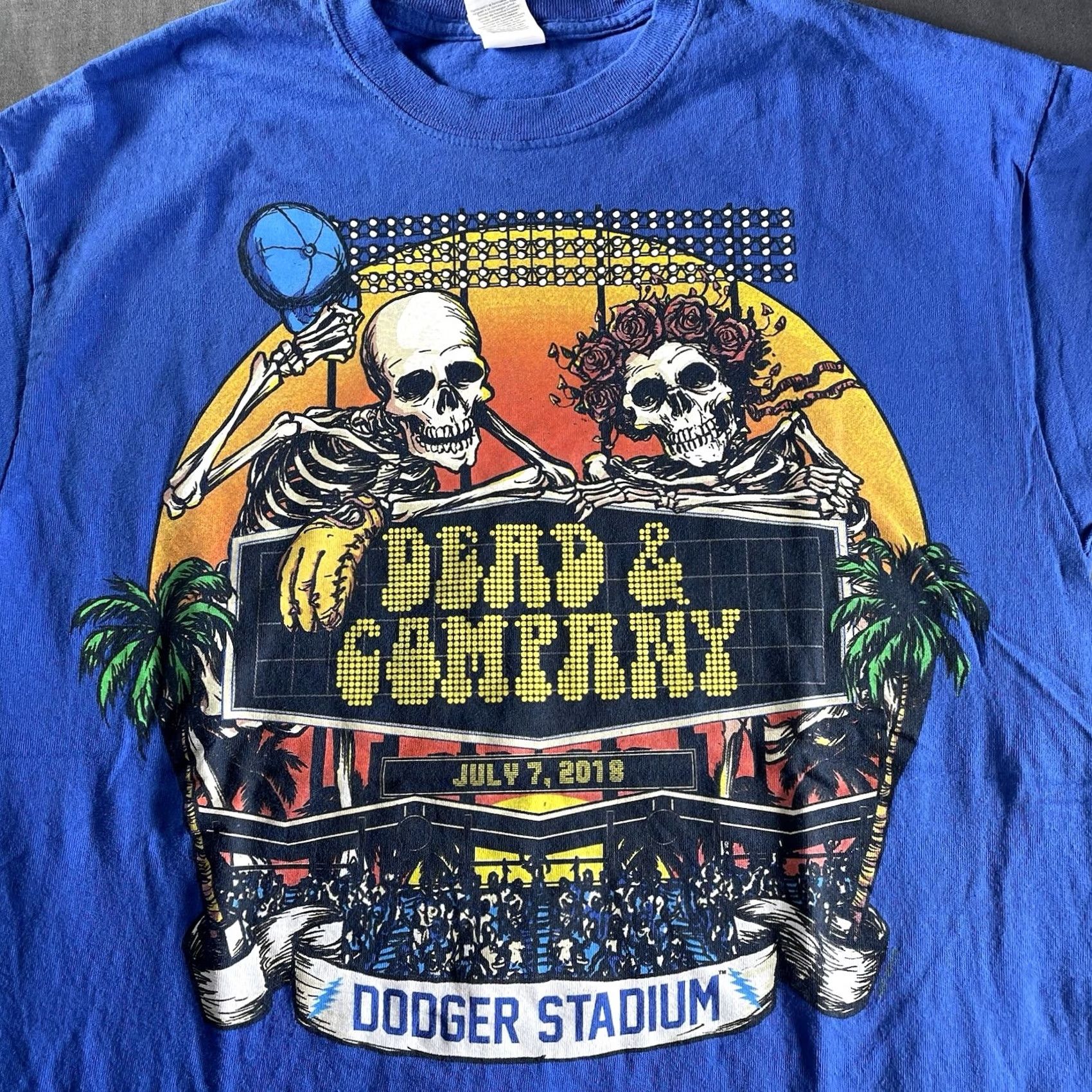Vintage Dead And Company Shirt Men’s Medium Dodgers Stadium 2018 Bertha Stadium Blue M & M Regular T-Shirt Men Size US M / EU 48-50 / 2 - 2 Thumbnail