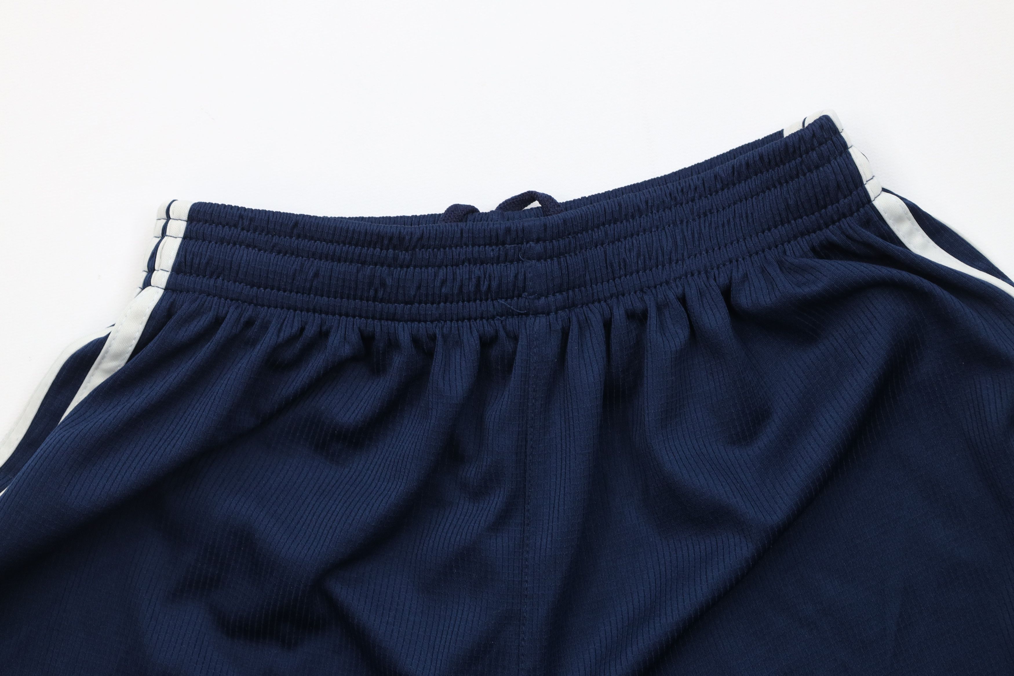 Adidas Vintage Adidas Juventus FC Soccer Football Shorts Blue Size US 30 / EU 46 - 9 Thumbnail