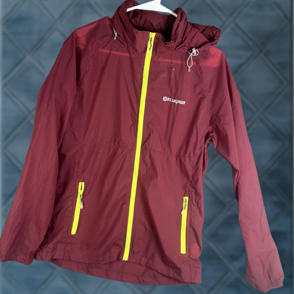 Vintage FLYGAGA Windbreaker Jacket Mens L Red Hooded Full Zip Lightweight Running & Hiking Size US L / EU 52-54 / 3 - 1 Thumbnail