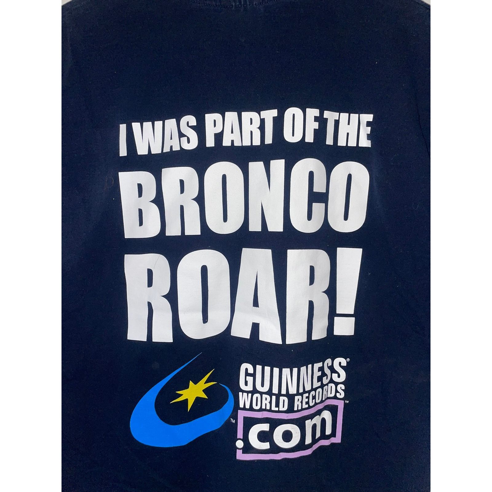 NFL 90s NFL Roar Broncos NFL Guinness World Record Shirt Denver Size US XL / EU 56 / 4 - 6 Thumbnail