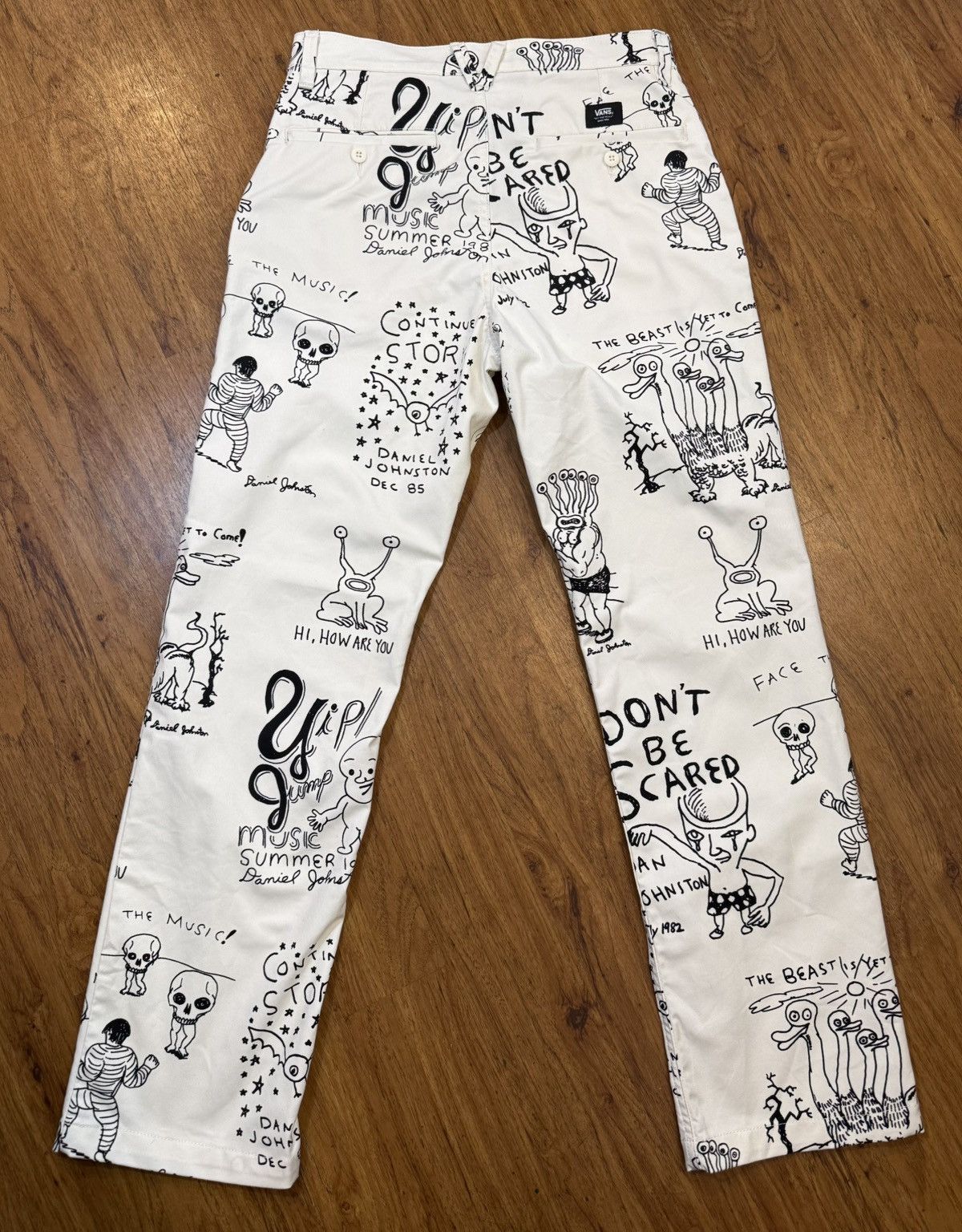 Vans Vans Chino Loose Fit Pants Daniel Johnston Art White 28 30 Size US 28 / EU 44 - 2 Thumbnail