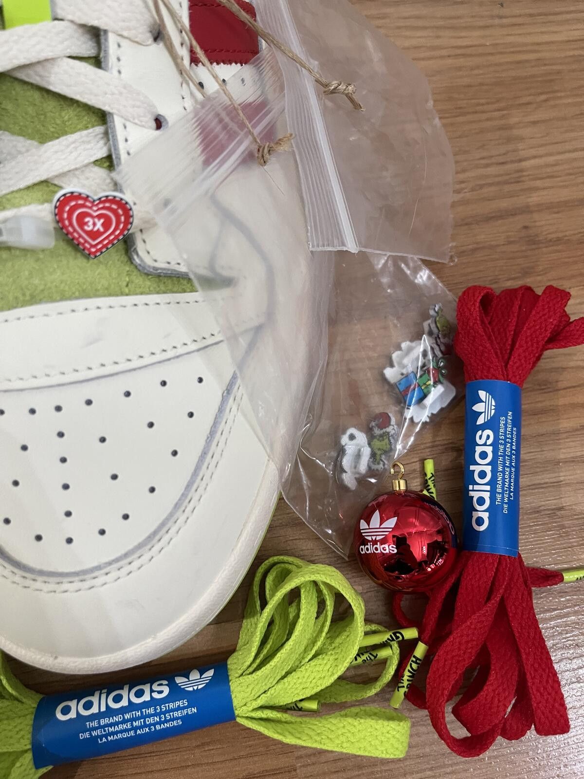 Adidas Adidas Grinch Themed Sneakers Size 11.5 Size US 11.5 / EU 44-45 - 6 Thumbnail