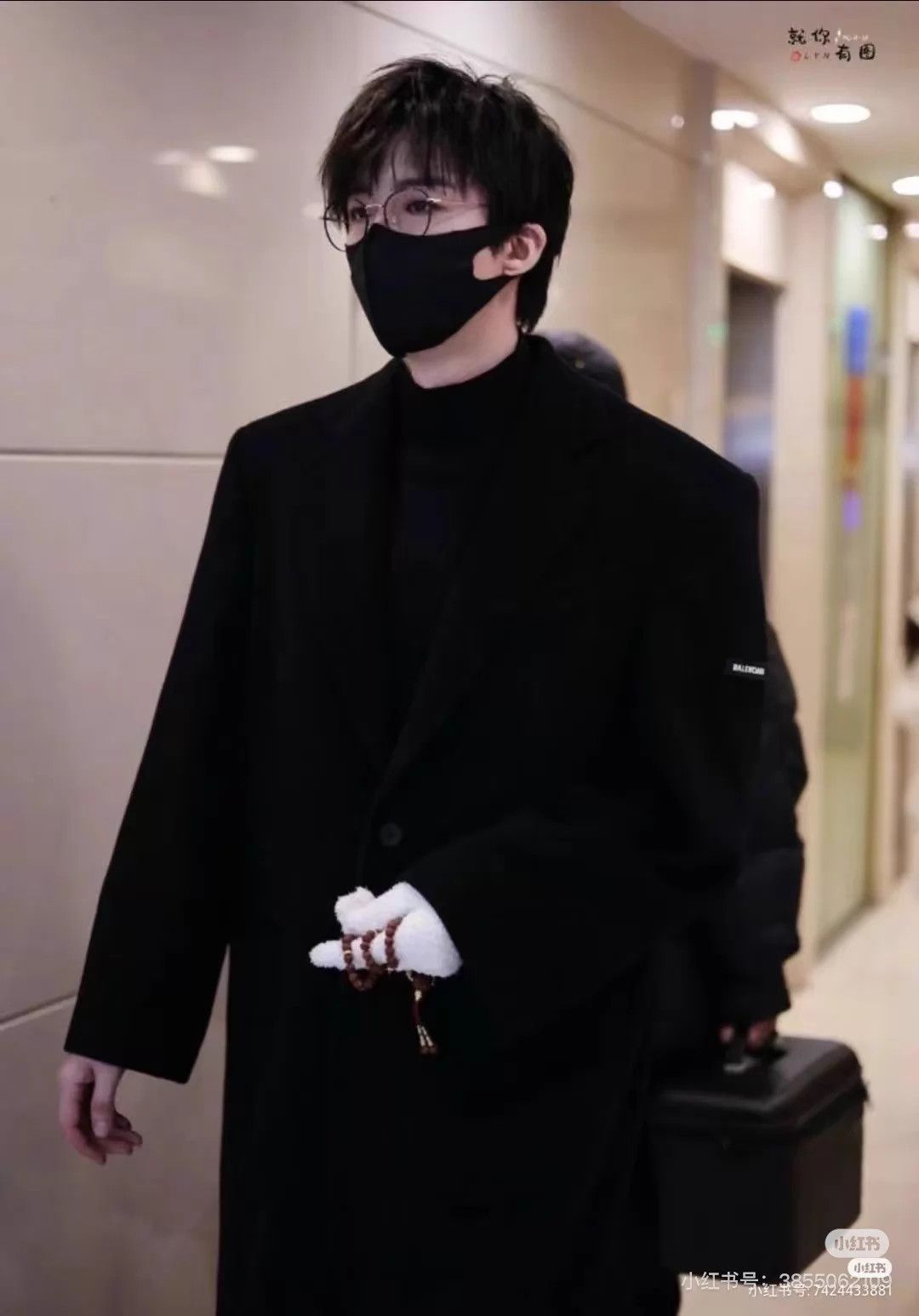 Balenciaga Balenciaga Classic Oversized Wool Unisex Coat Size 1 Size US S / EU 44-46 / 1 - 9 Thumbnail