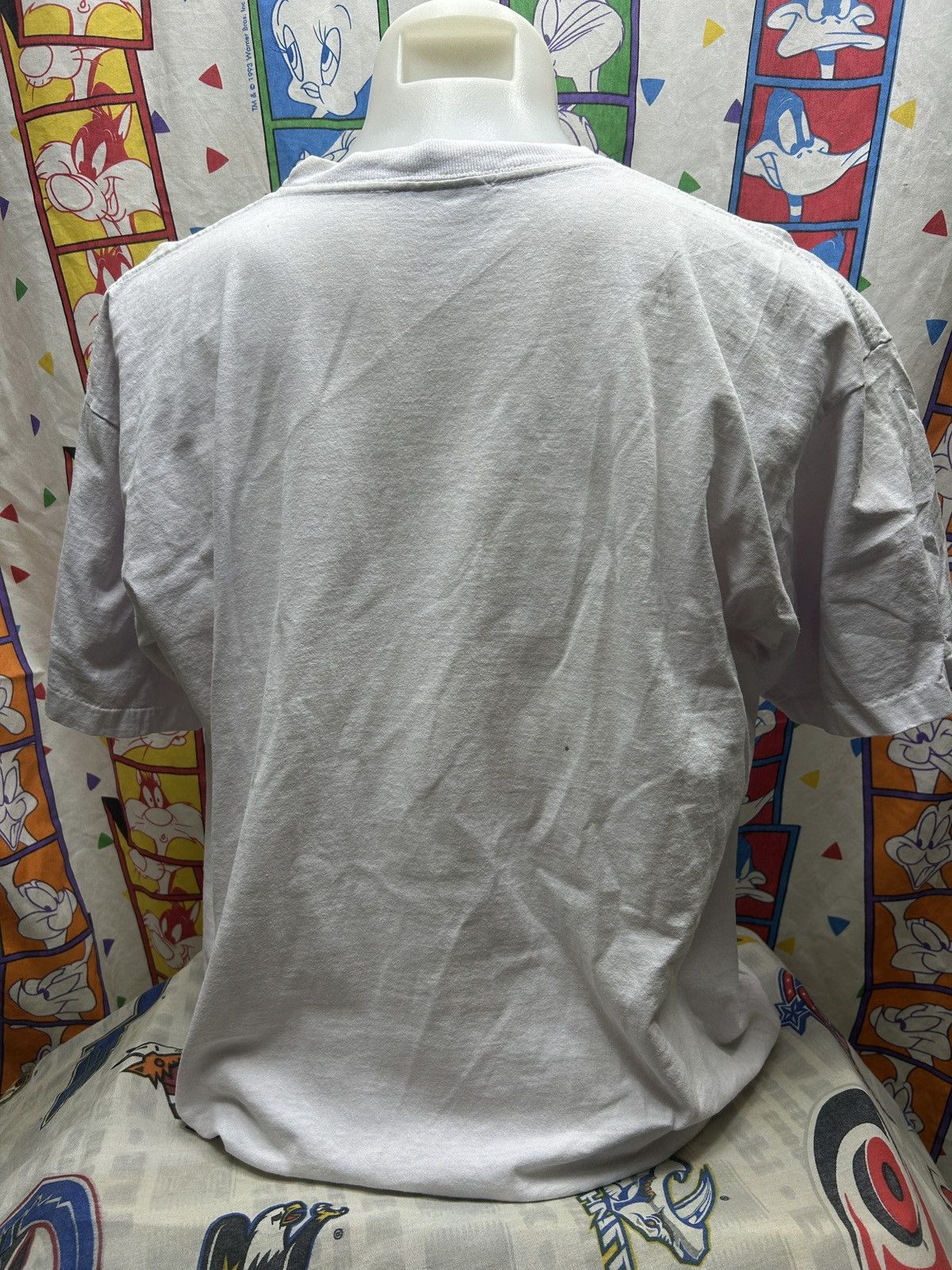 Vintage Vintage Earth There Is Only One 90s T-Shirt Size XL Size US XL / EU 56 / 4 - 3 Thumbnail