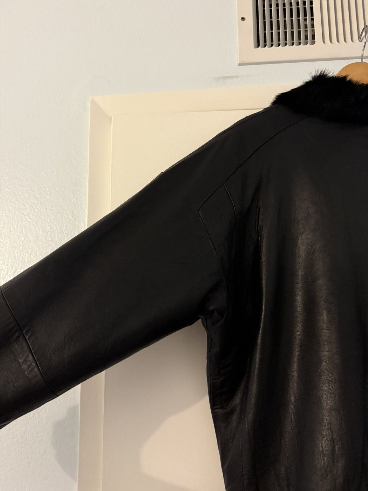 Other BLACK FUR Philippe Monet Size US M / EU 48-50 / 2 - 10 Thumbnail