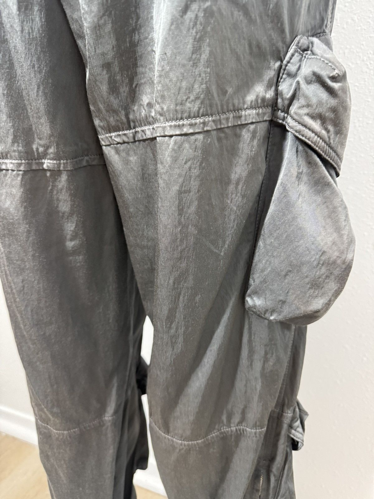 Acne Studios EUC Acne Studios Dusty Grey Satin Cargo Pants Size 28" / US 6 / IT 42 - 6 Thumbnail