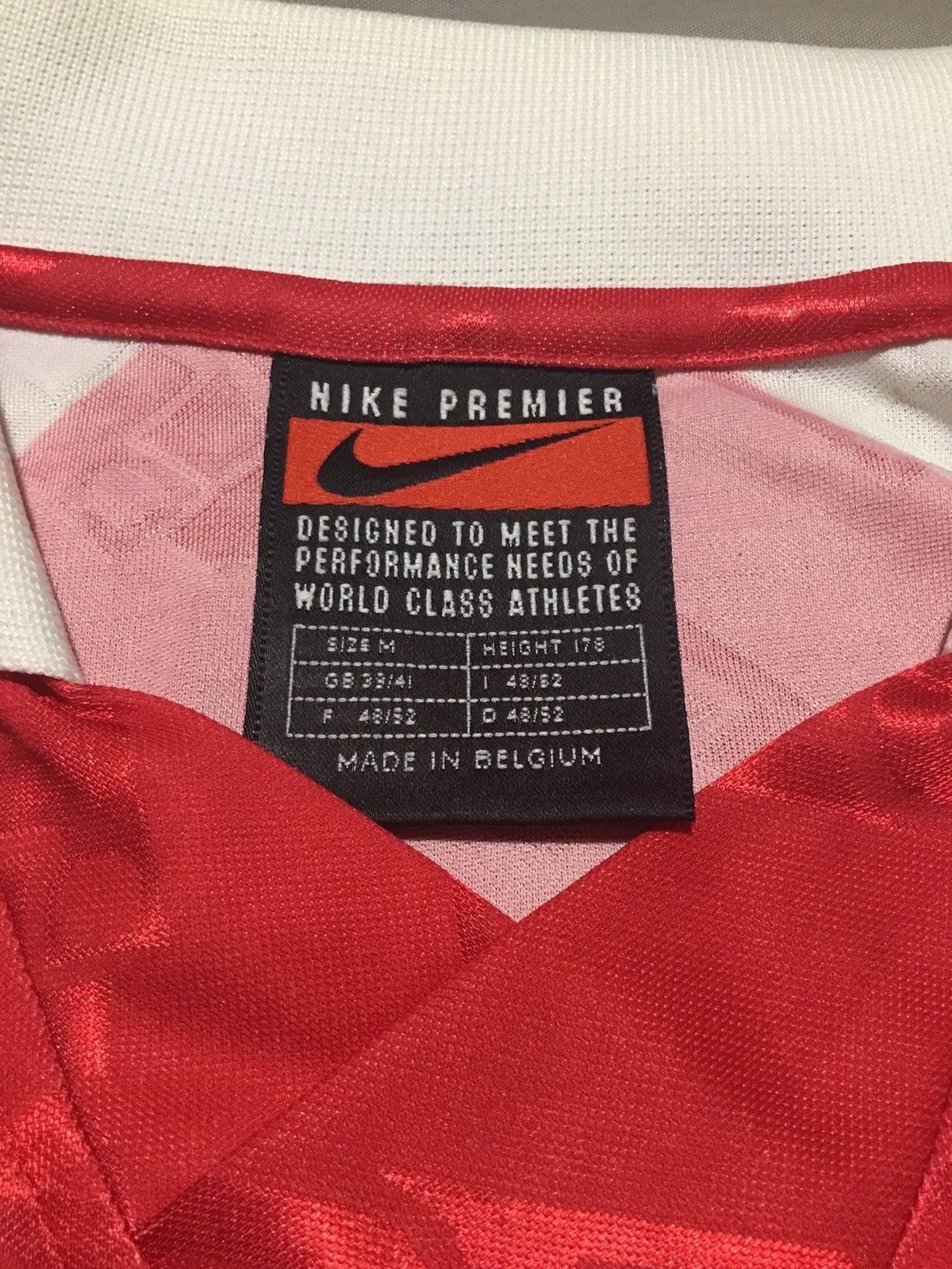 Nike FC Tirol Innsbruck Home football shirt 1996 Size US M / EU 48-50 / 2 - 5 Thumbnail