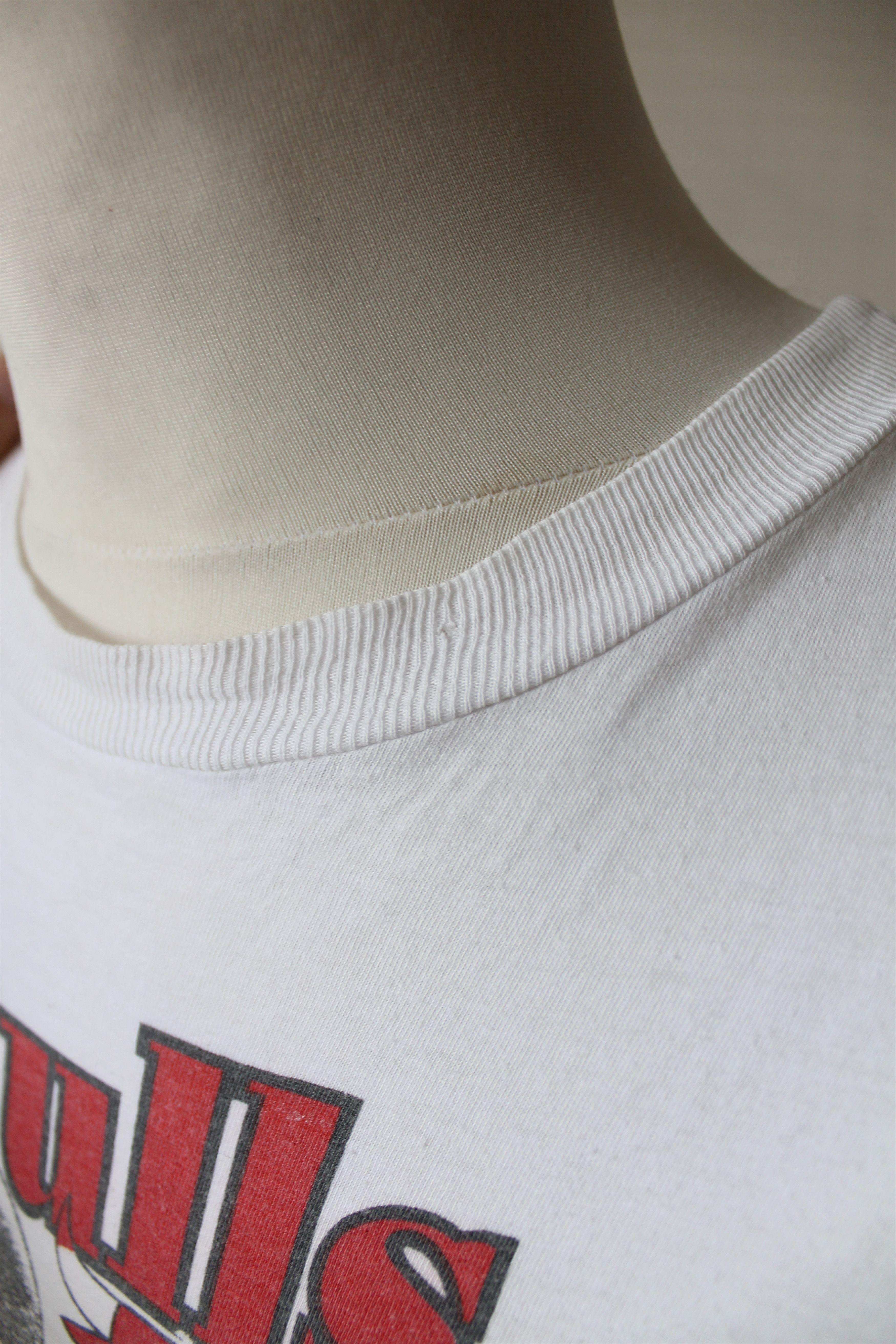 NBA Vintage!Chicago Bulls Michael Jordan merch t shirt tee Size US M / EU 48-50 / 2 - 4 Thumbnail