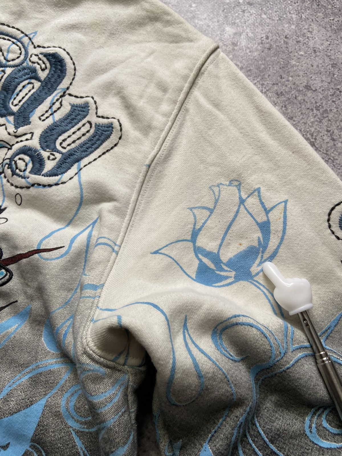 Christian Audigier Christian Audigier x Ed Hardy Zip-Up Hoodie x Vintage Size US S / EU 44-46 / 1 - 11 Thumbnail