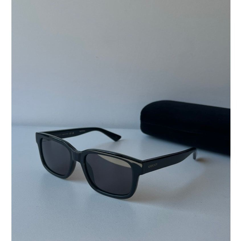 Gucci NEW Gucci GG1583S Black Unisex Sunglasses Size ONE SIZE - 1 Thumbnail