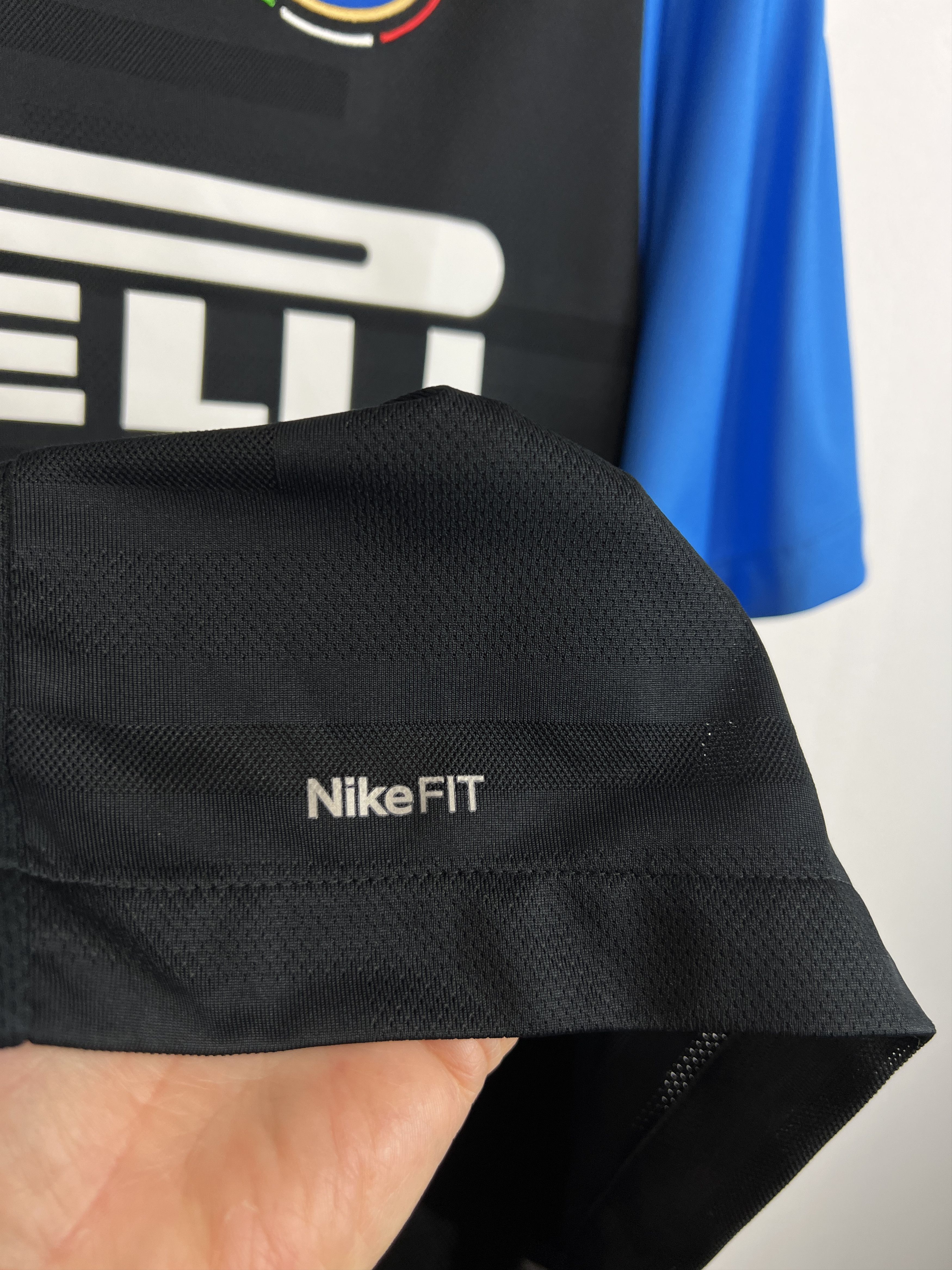 Nike Vintage 2009 Inter Milan Football Train Shirt Maglia Jersey Size US M / EU 48-50 / 2 - 5 Thumbnail