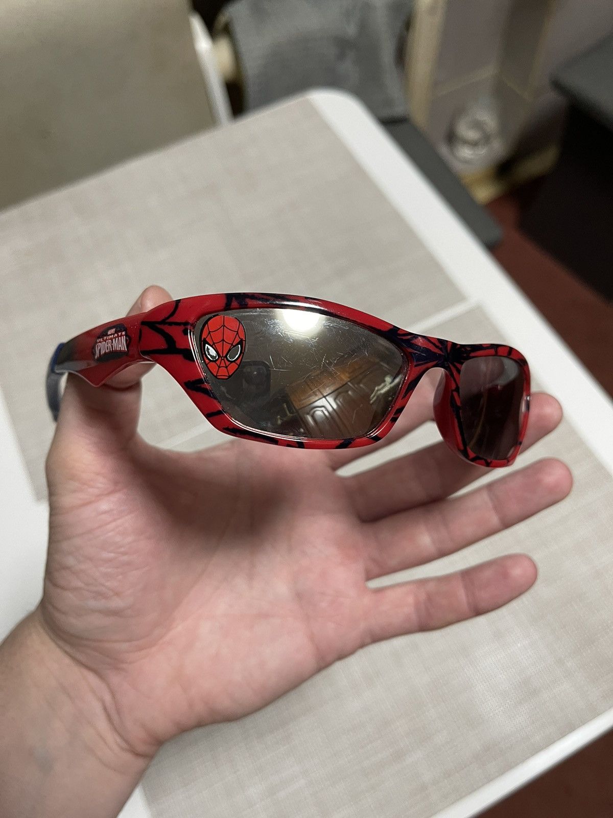 Vintage Rare Spider Man sunglasses for small hat Marvel Size ONE SIZE - 4 Thumbnail